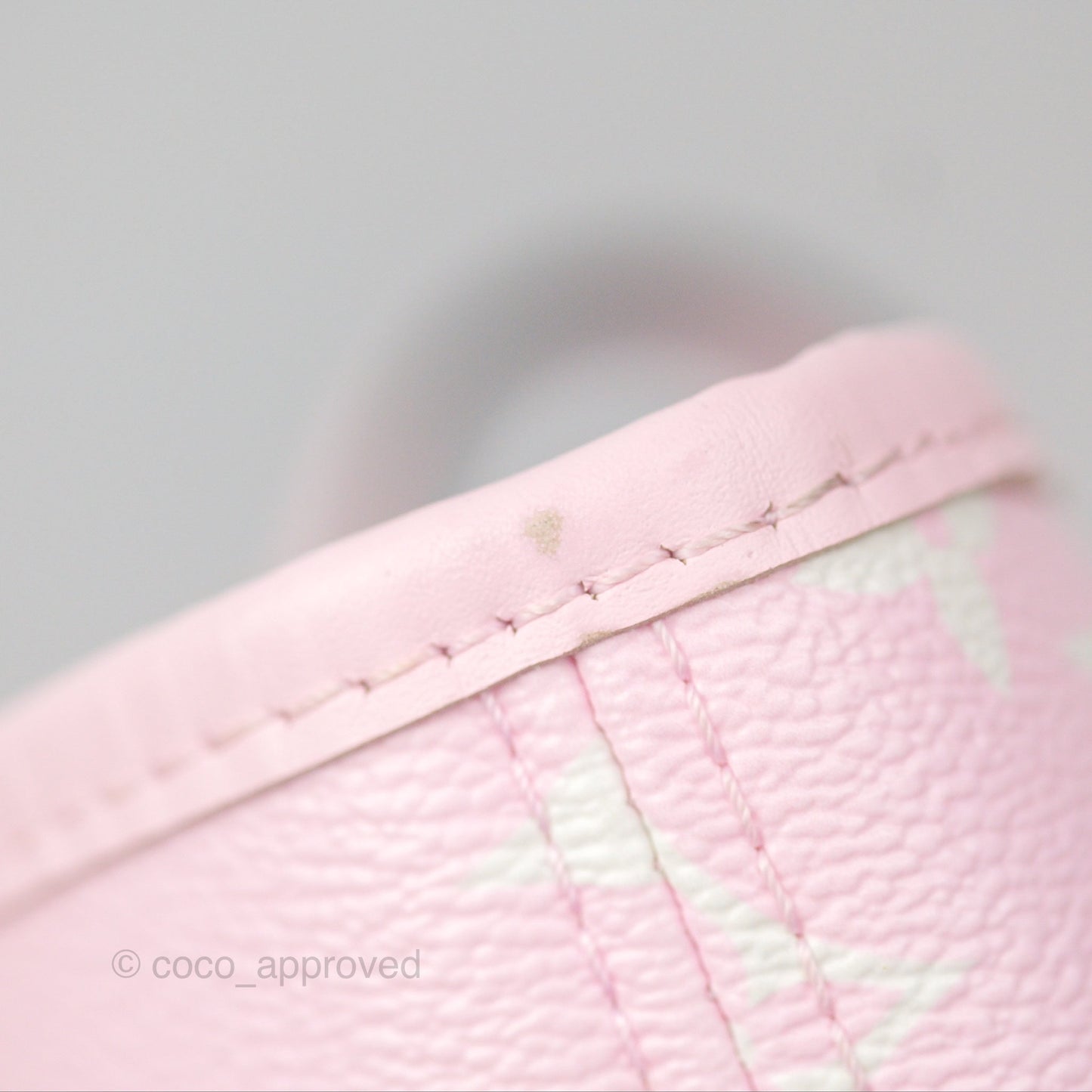 Louis Vuitton Escale Neverfull MM Pastel Monogram