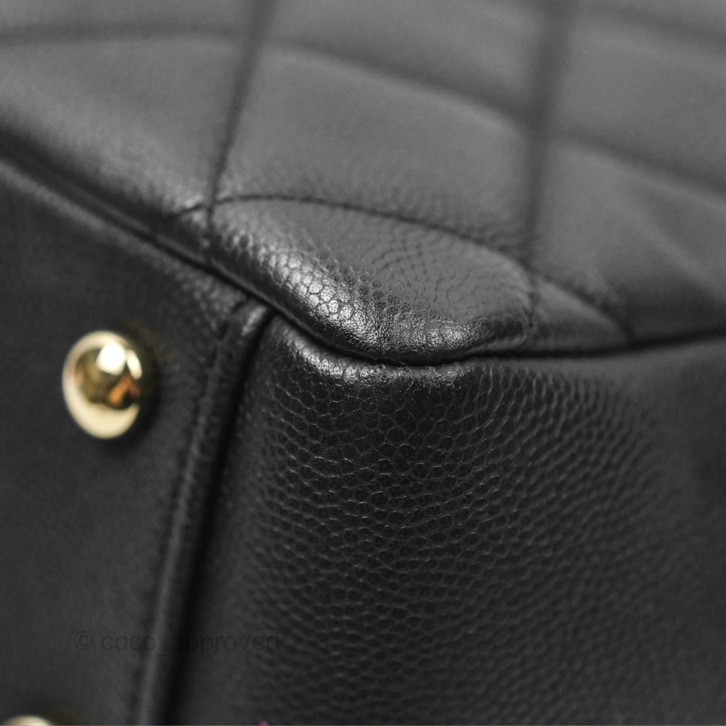 Chanel Quilted Medium Business Affinity Flap Matte Black Caviar Gold Hardware