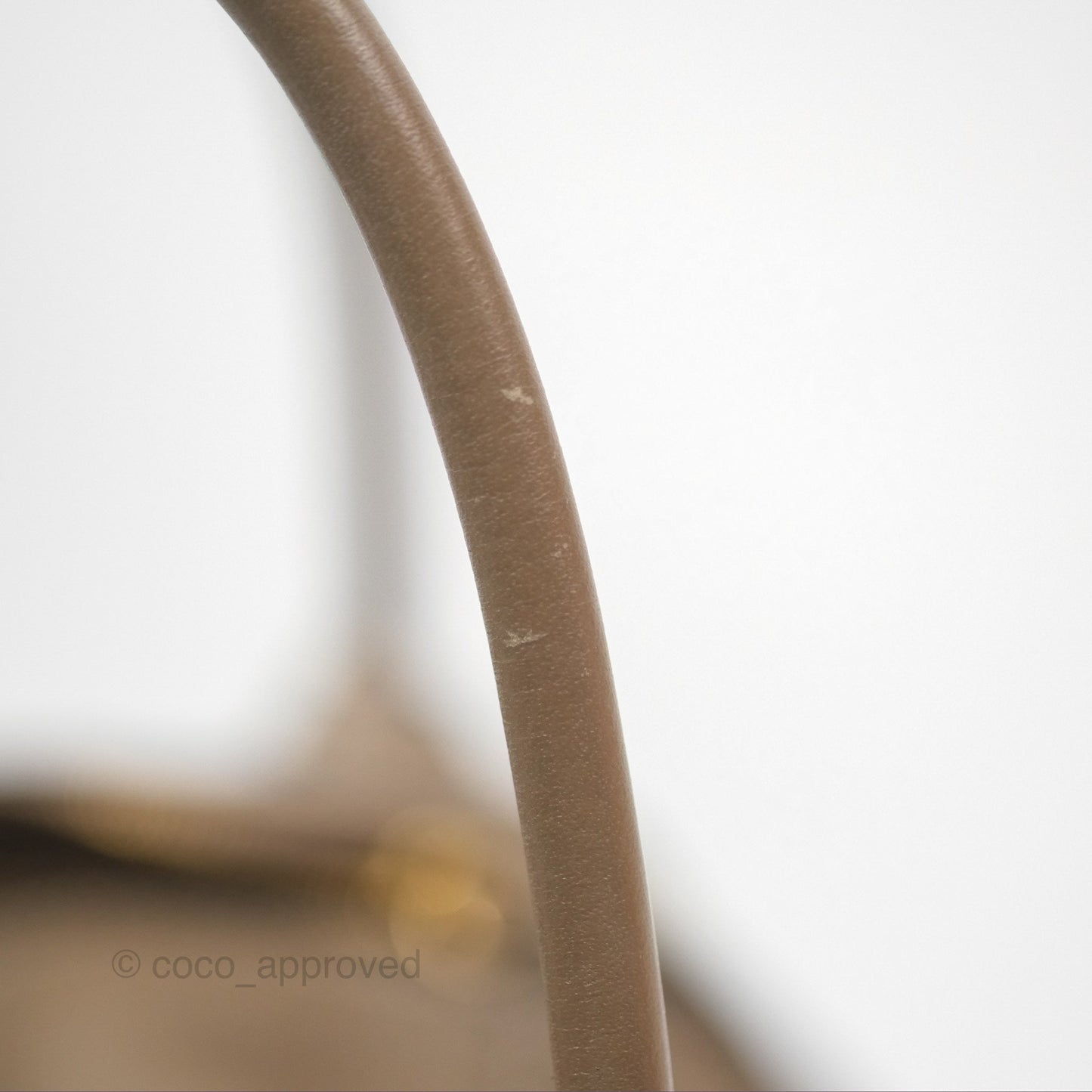 Hermès Lindy 26 Etoupe 18 Taurillion Clemence Gold Hardware