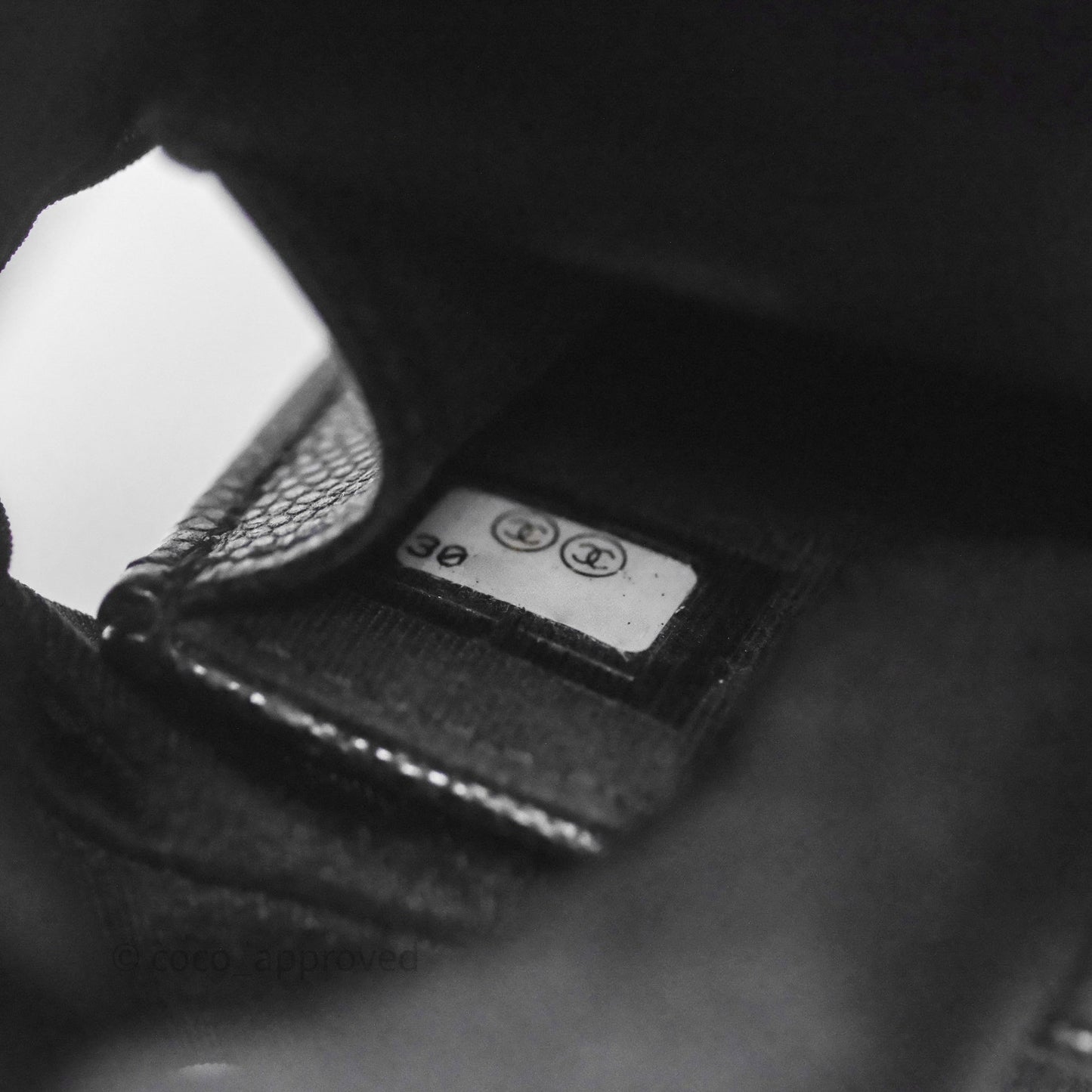 Chanel Incognito Phone Holder So Black Caviar Black Hardware