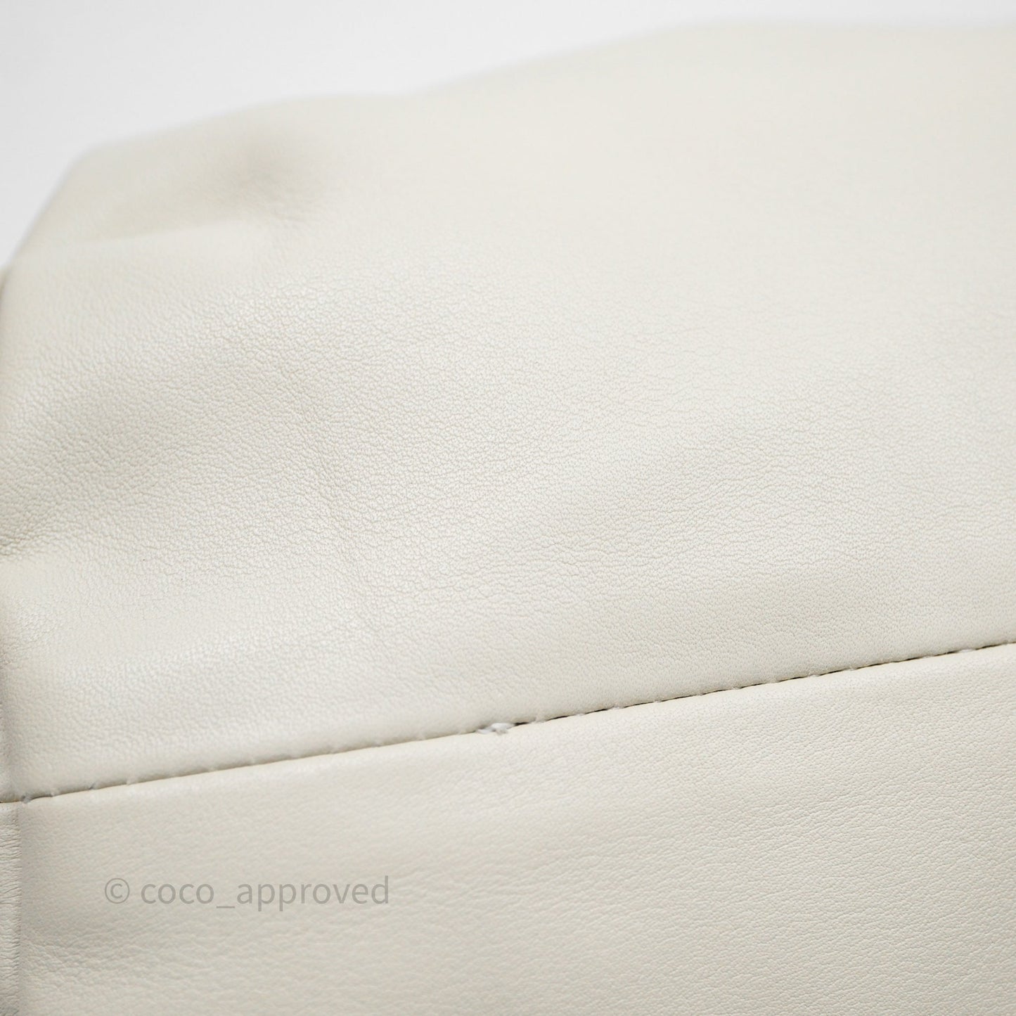 Bottega Veneta Chain Pouch Plaster Calfskin