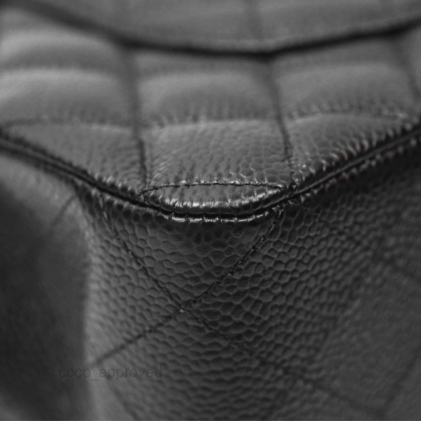 Chanel Classic M/L Medium Flap Quilted Black Caviar Gold Hardware