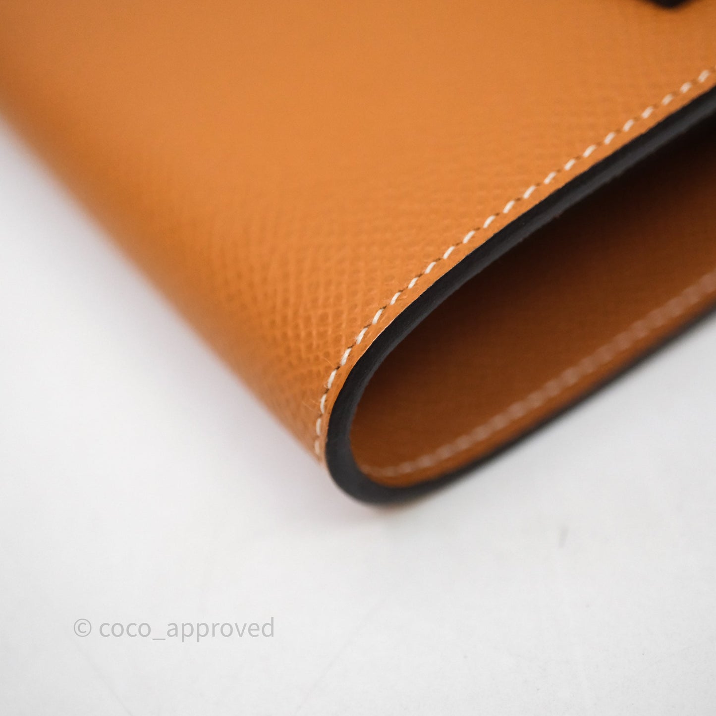 Hermès Kelly To Go Wallet Toffee 1H Epsom Gold Hardware