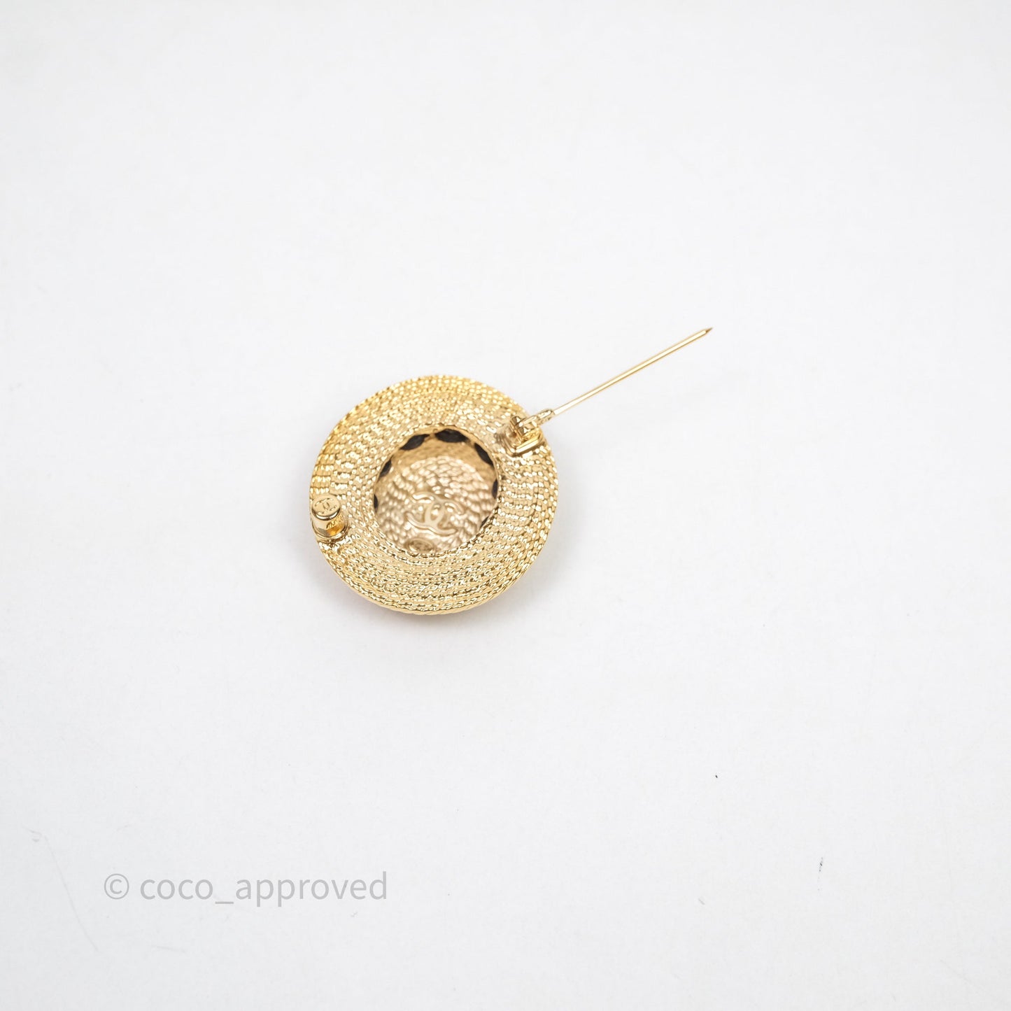 Chanel Straw Hat Brooch Gold Tone 25c