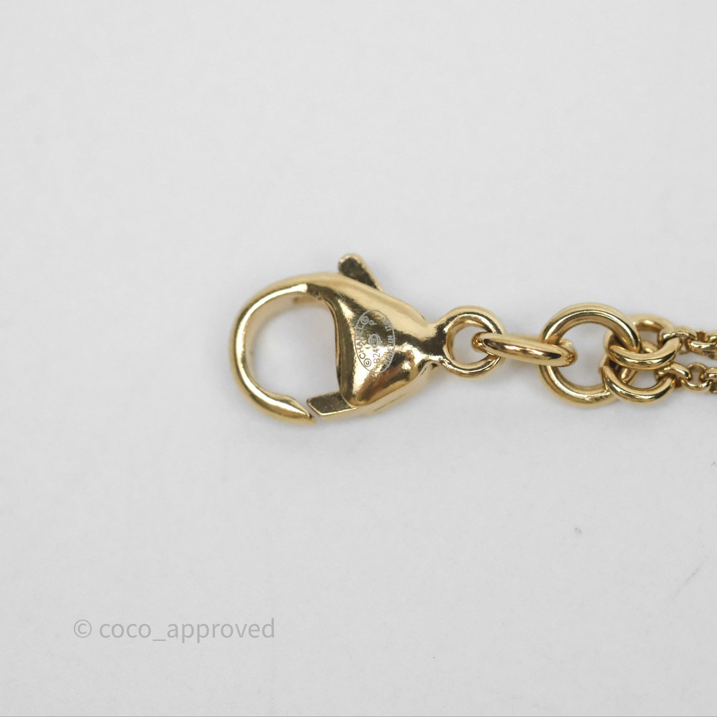 Chanel Black/ White Round CC Bracelet Gold Tone 24P