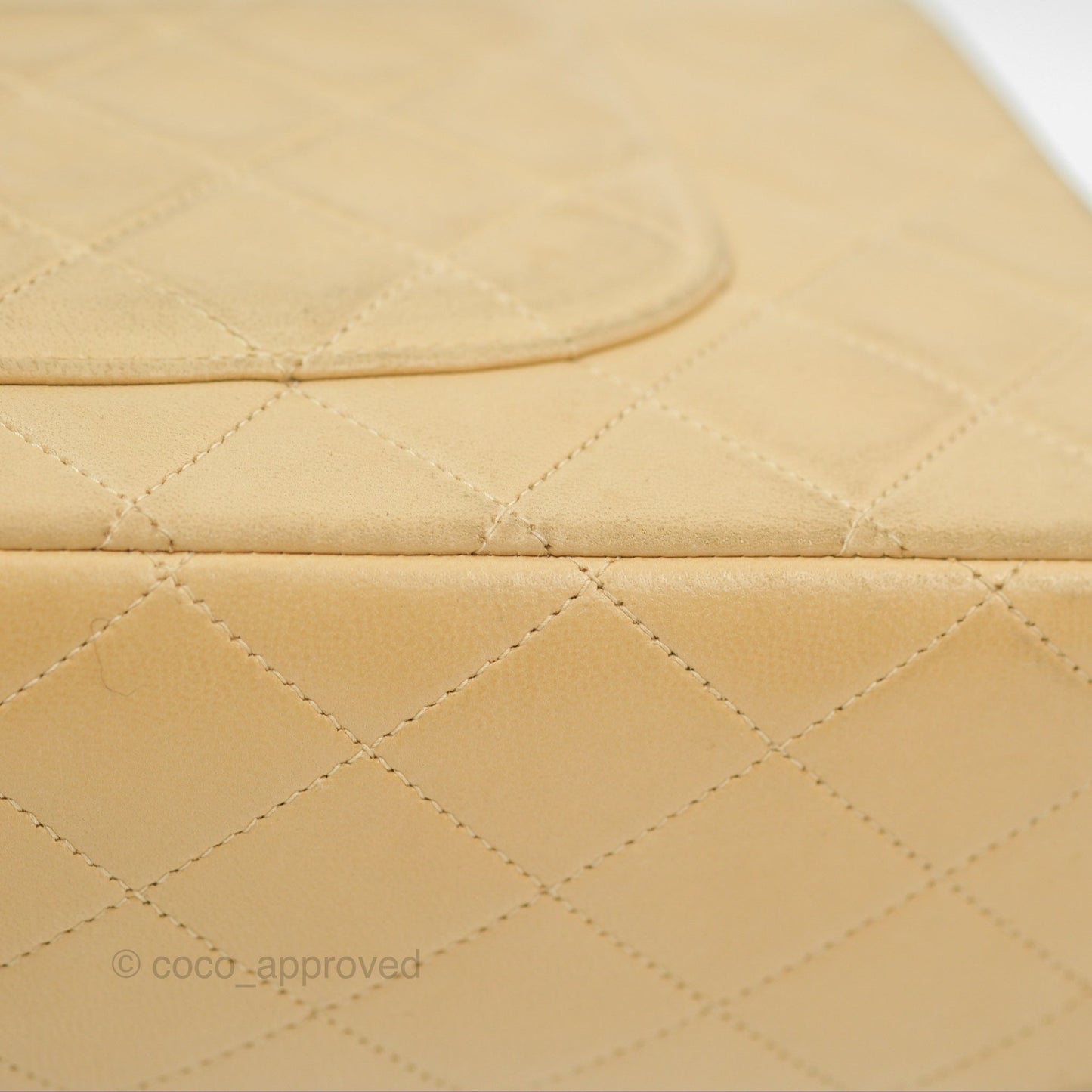 Chanel Vintage Medium Classic Flap Beige Lambskin 24K Gold Hardware