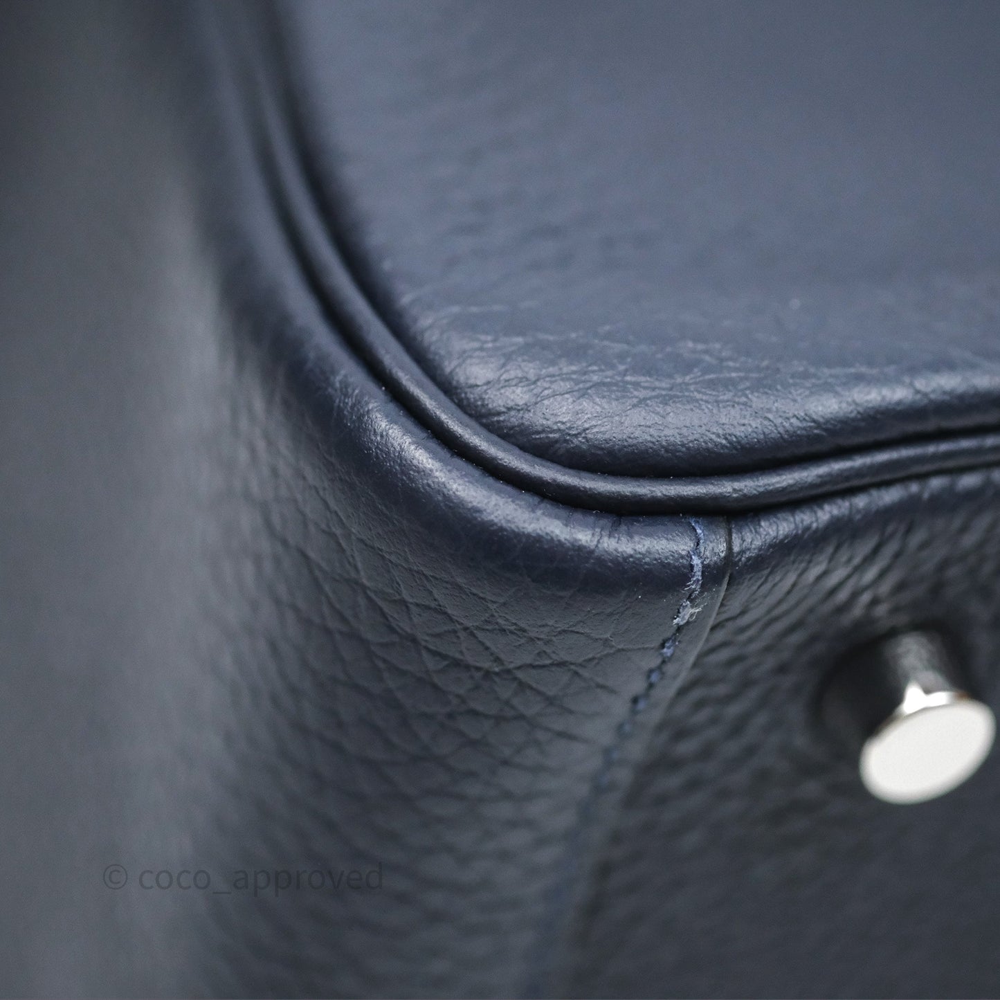 Hermès Lindy 26 Bleu Nuit 2Z Taurillon Clemence Palladium Hardware