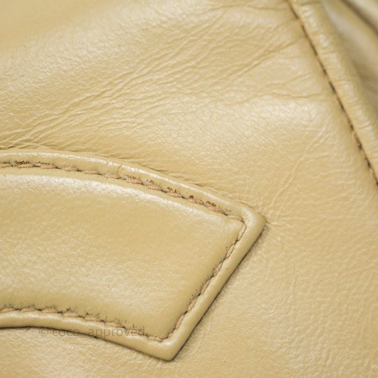 Chanel Vintage CC Flap Bag Beige Lambskin Gold Hardware