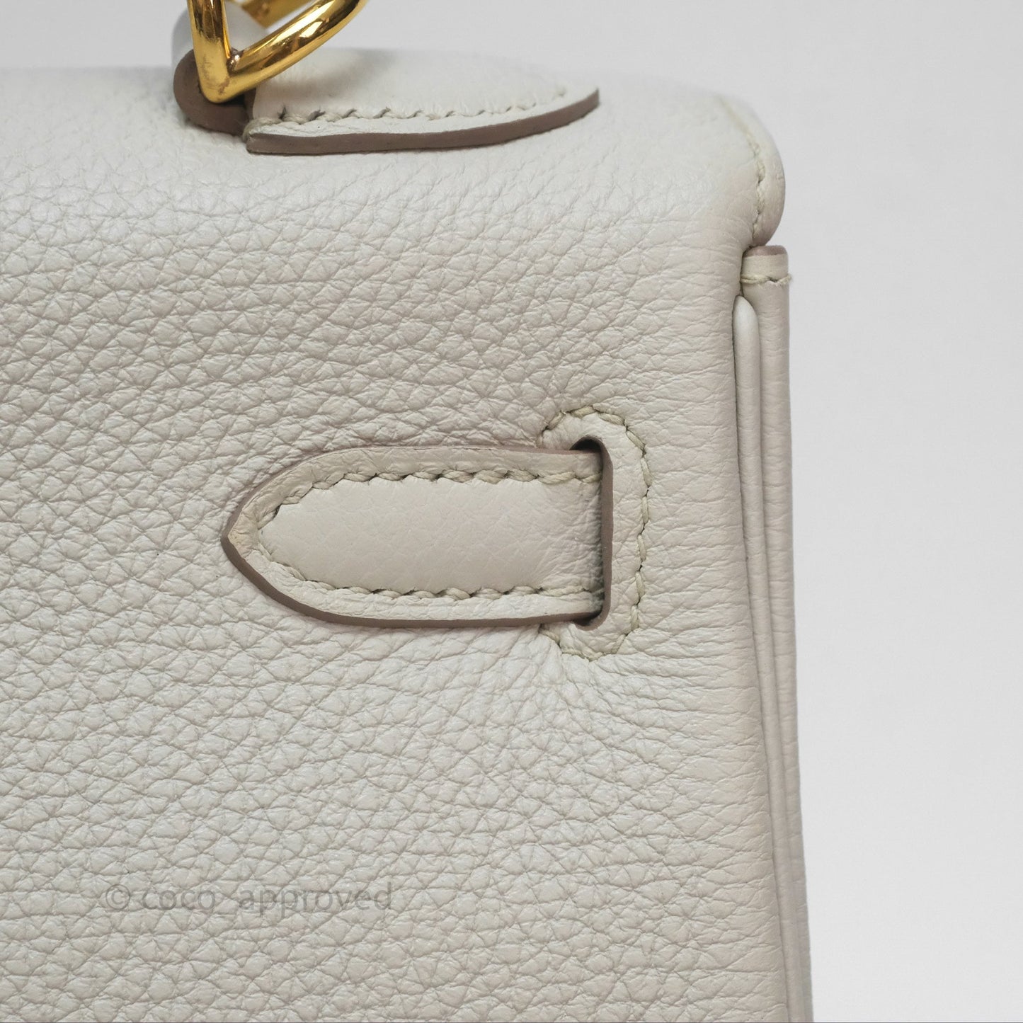 Hermès Retourne Kelly 25 Beton 8L Togo Gold Hardware