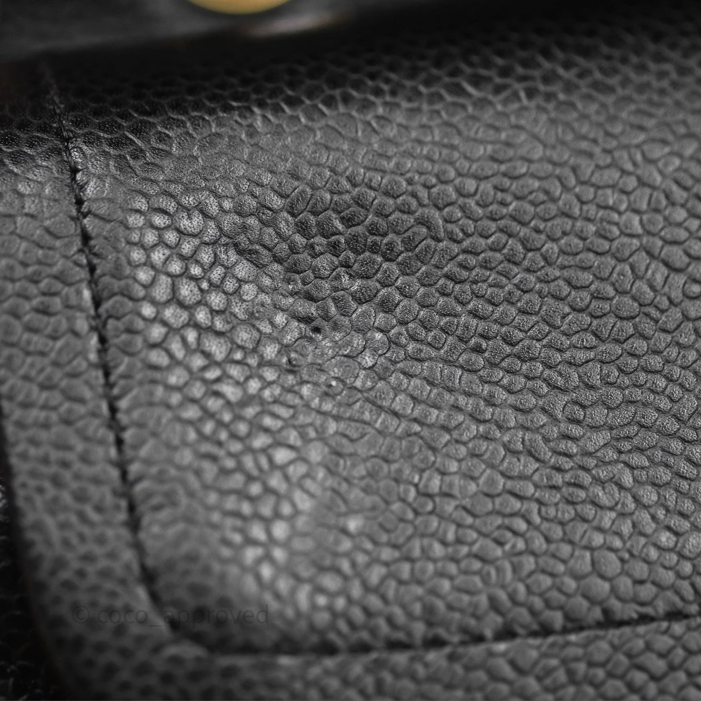 Chanel Classic M/L Medium Flap Quilted Black Caviar Gold Hardware