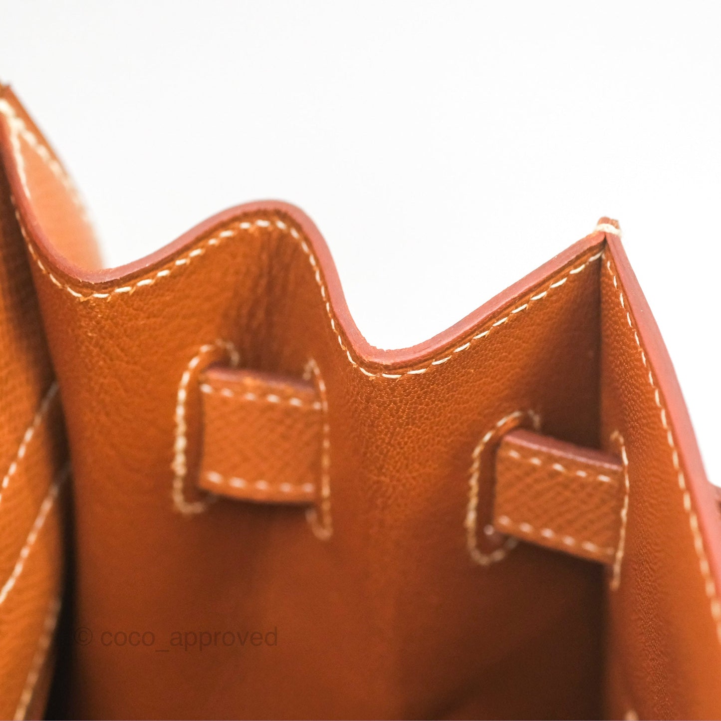 Hermès Kelly 32 Sellier Gold Epsom Gold Hardware
