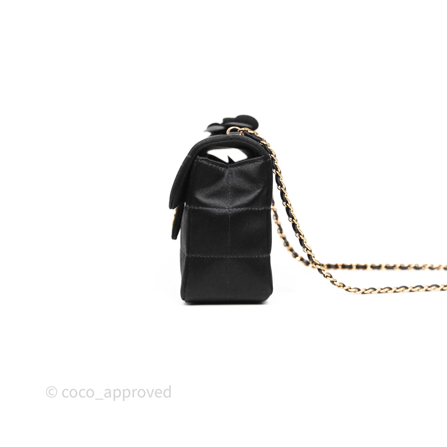 Chanel Vintage Mini Chocolate Bar Camellia Flap Black Velvet Gold Hardware