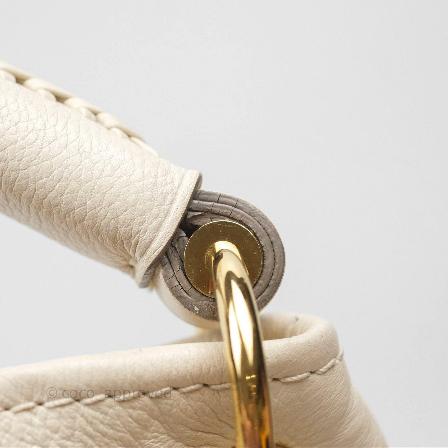 Louis Vuitton Artsy Monogram Empreinte MM Ivory