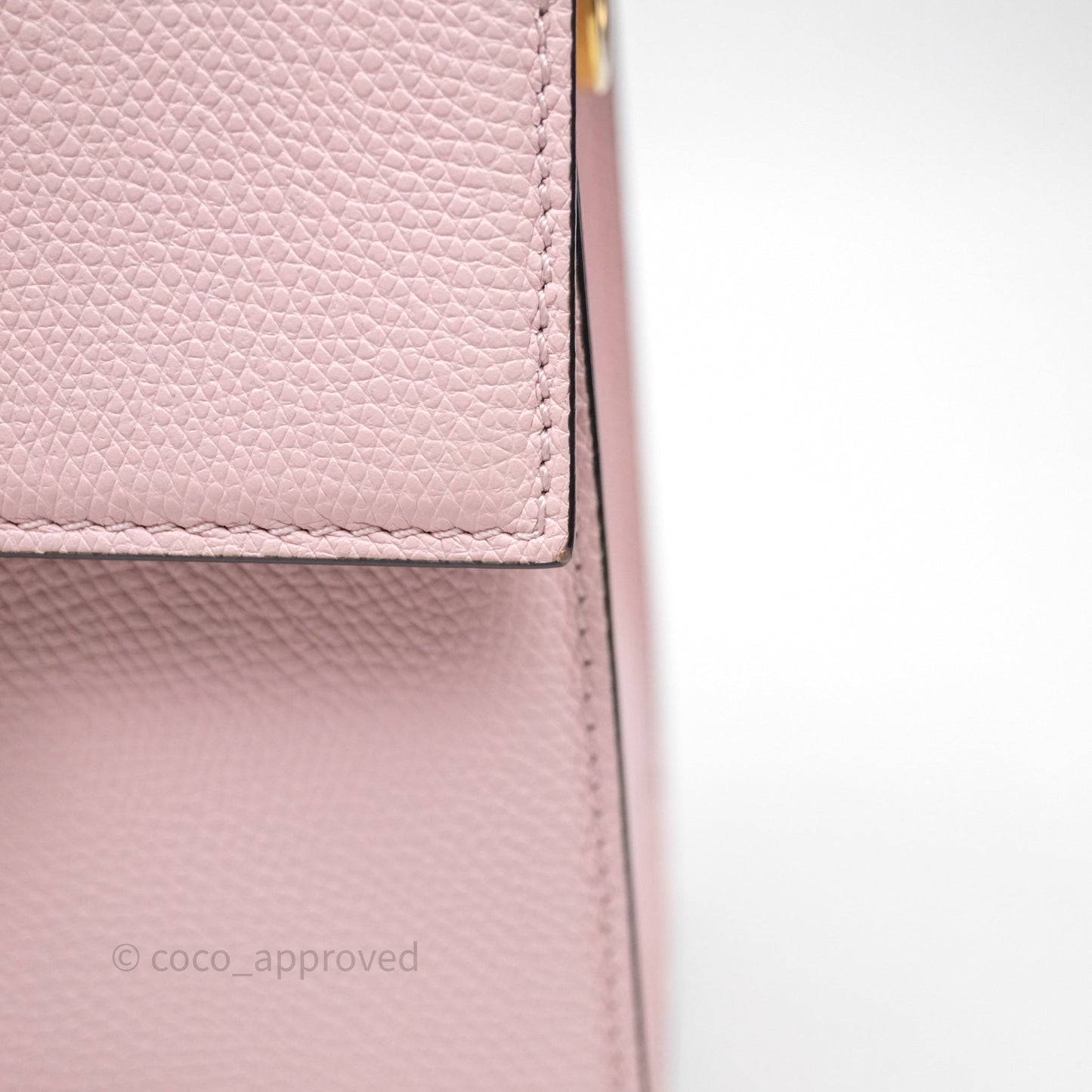 Valentino Garavani Small Vsling Grainy Calfskin Bag Light Pink Aged Gold Hardware