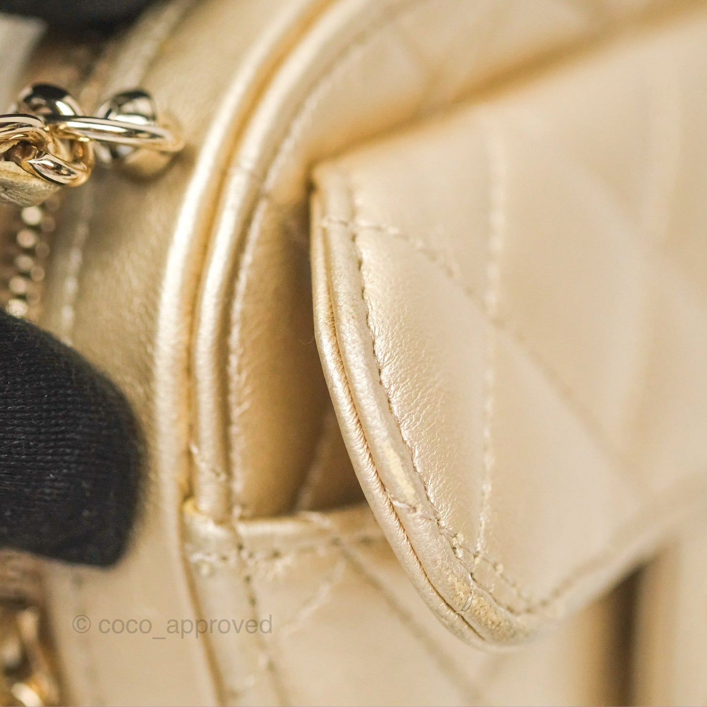 Chanel Small Heart Bag Gold Lambskin Gold Hardware 22S