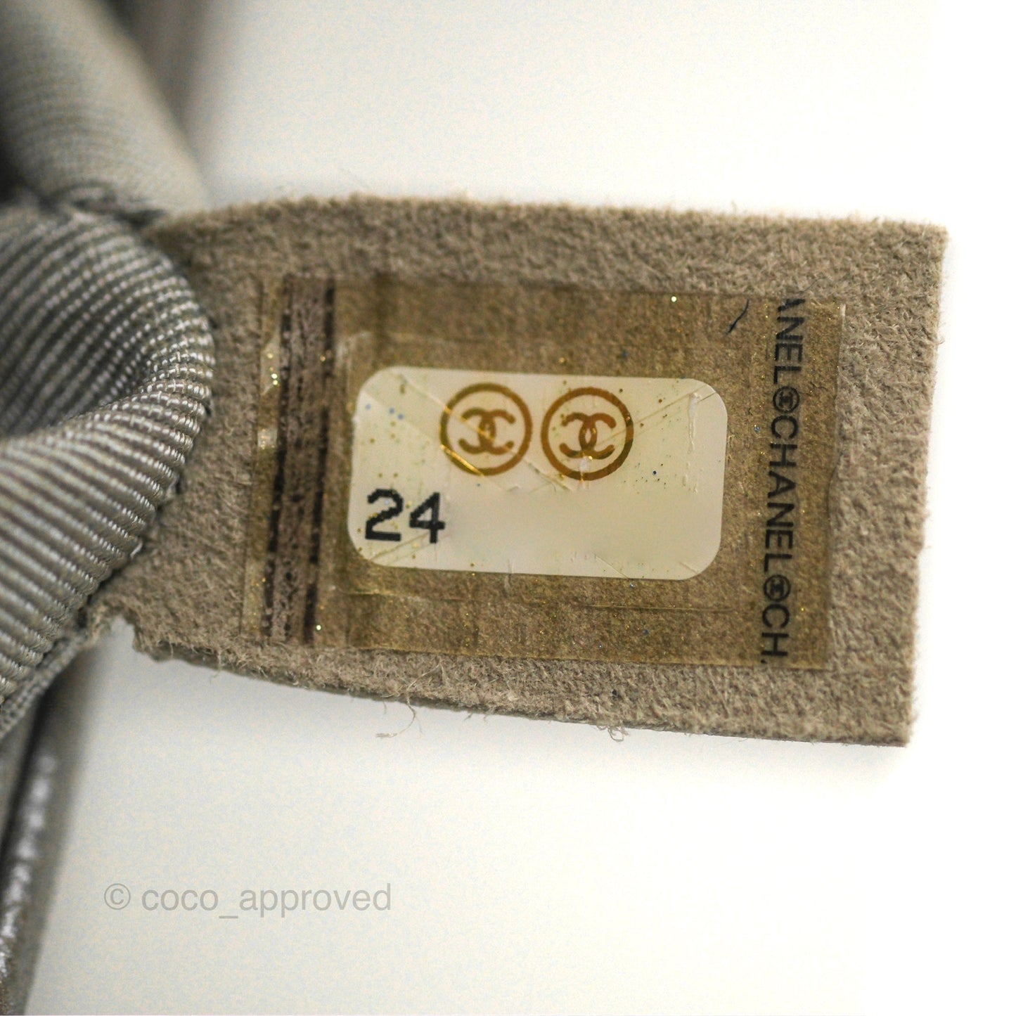 Chanel Quilted Medium Boy Silver Caviar Ruthenium Hardware