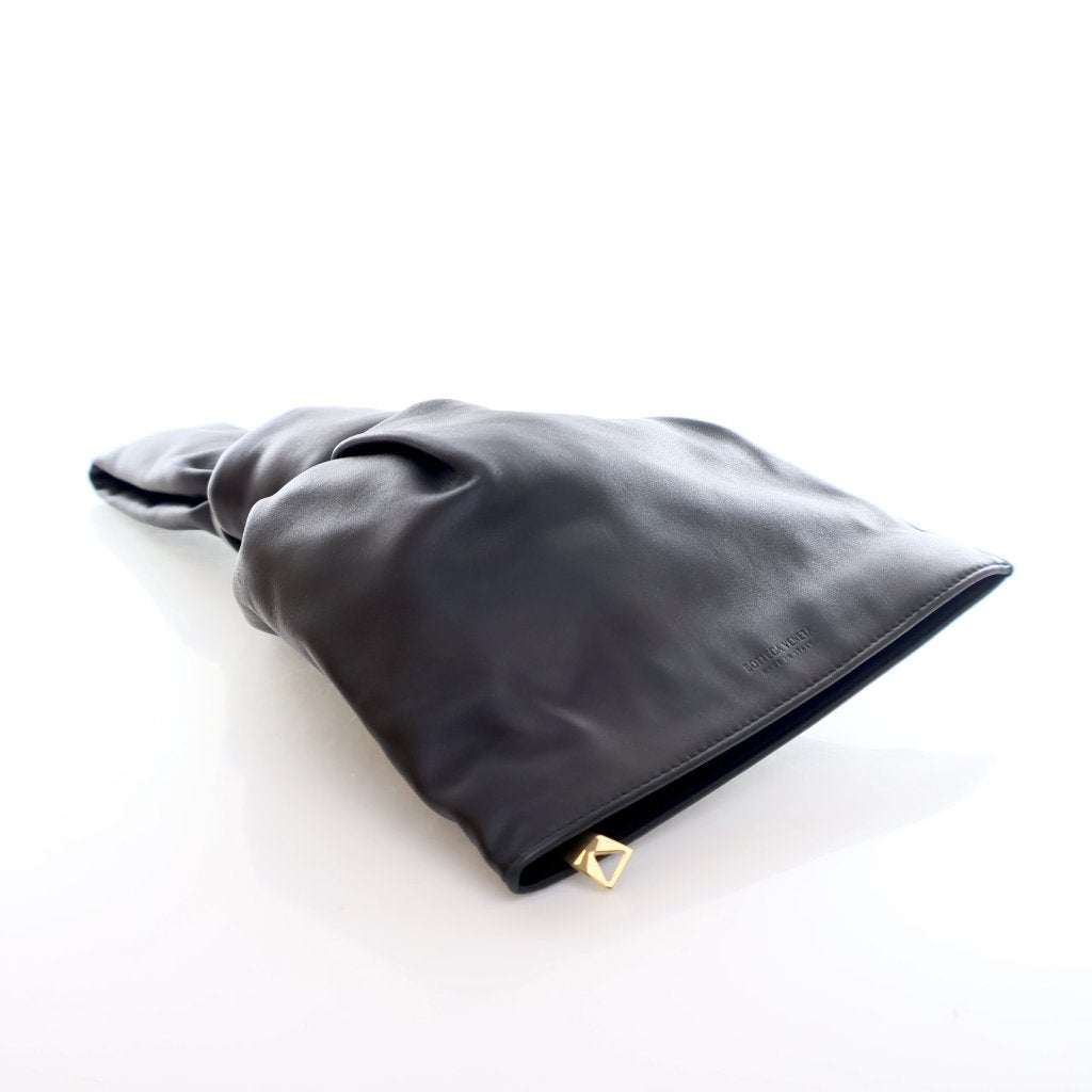 Luxury Bottega Veneta Mini Twist Bag