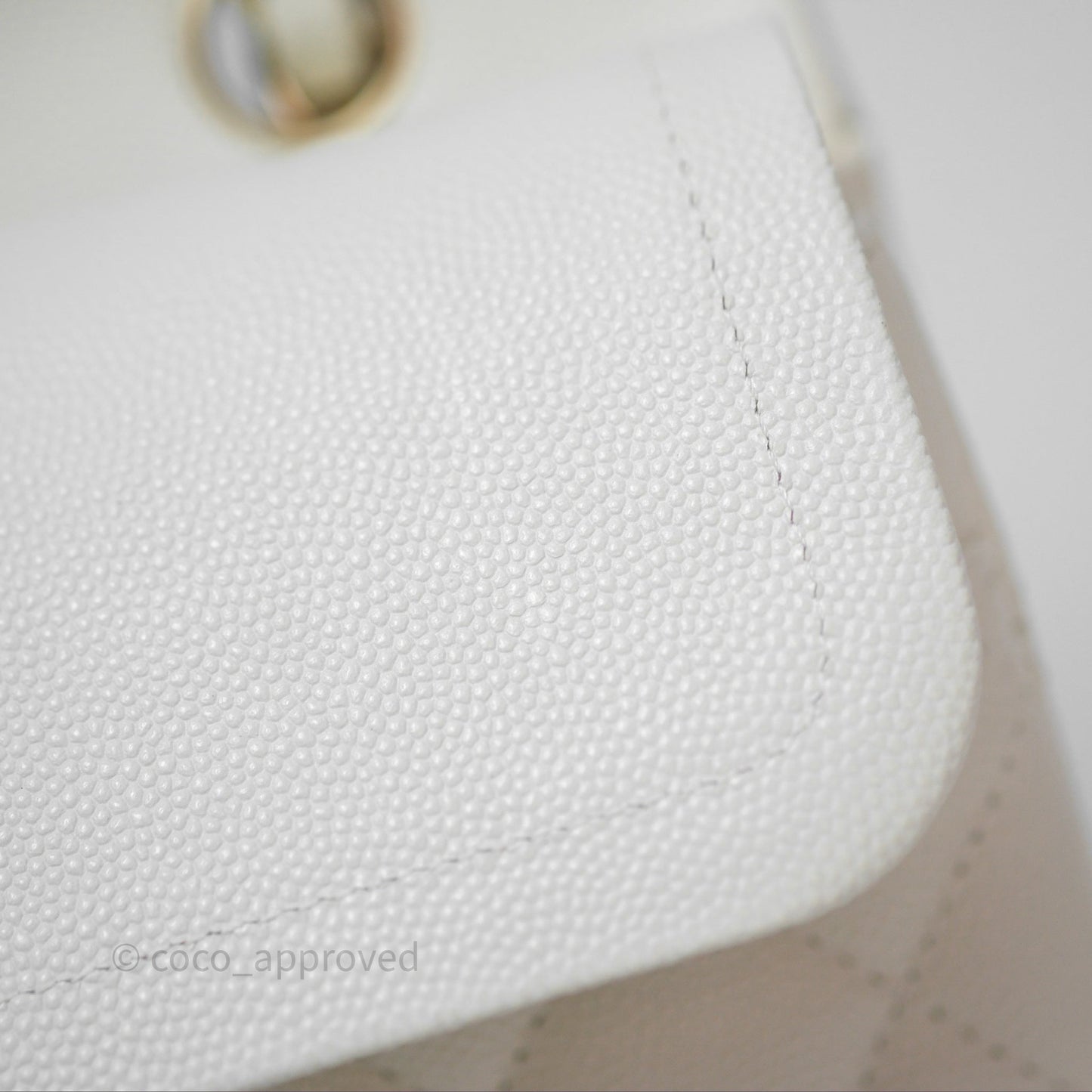 Chanel M/L Medium Classic Flap Quilted White Caviar Gold Hardware