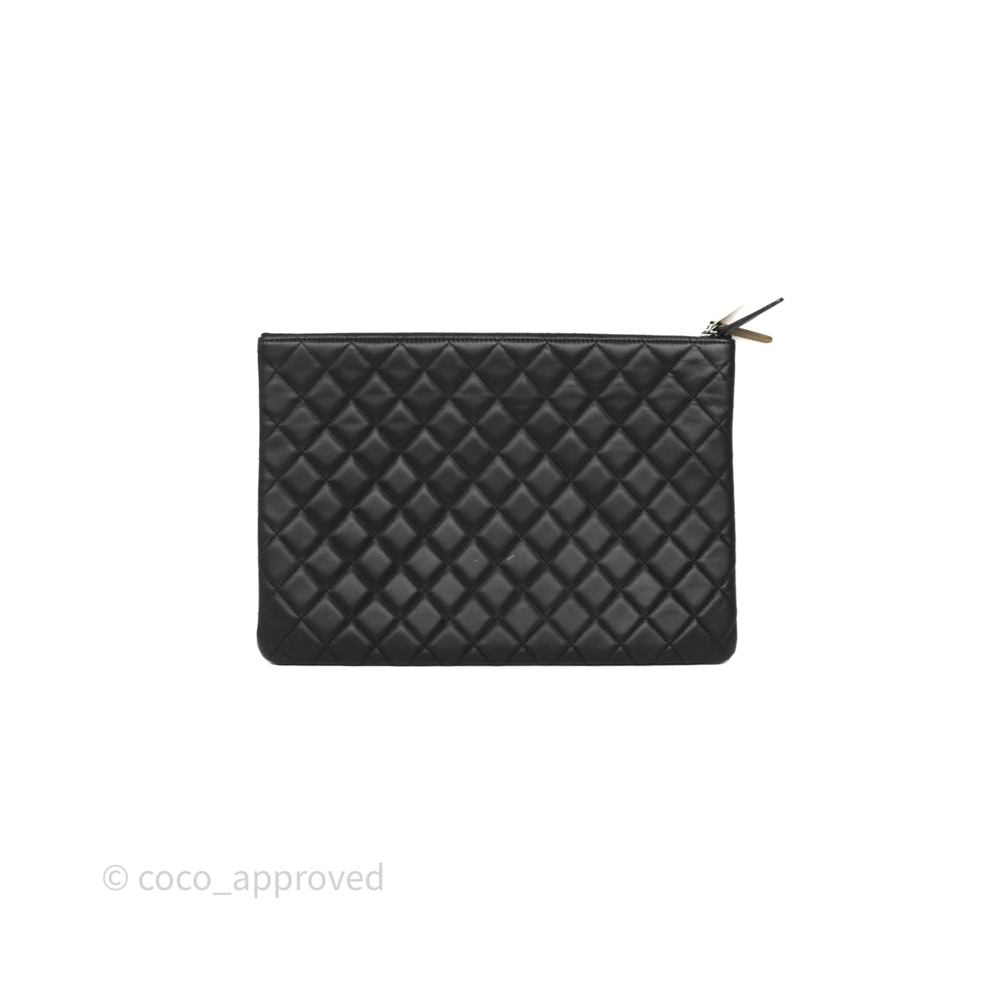 Chanel Classic Zipper O Case Black/ White Gold Hardware