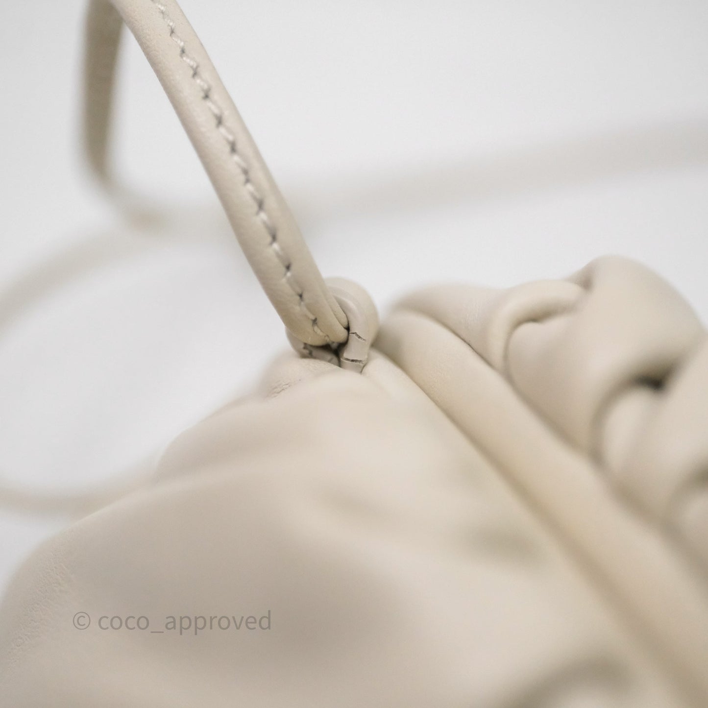Bottega Veneta The Mini Pouch Ivory Calfskin