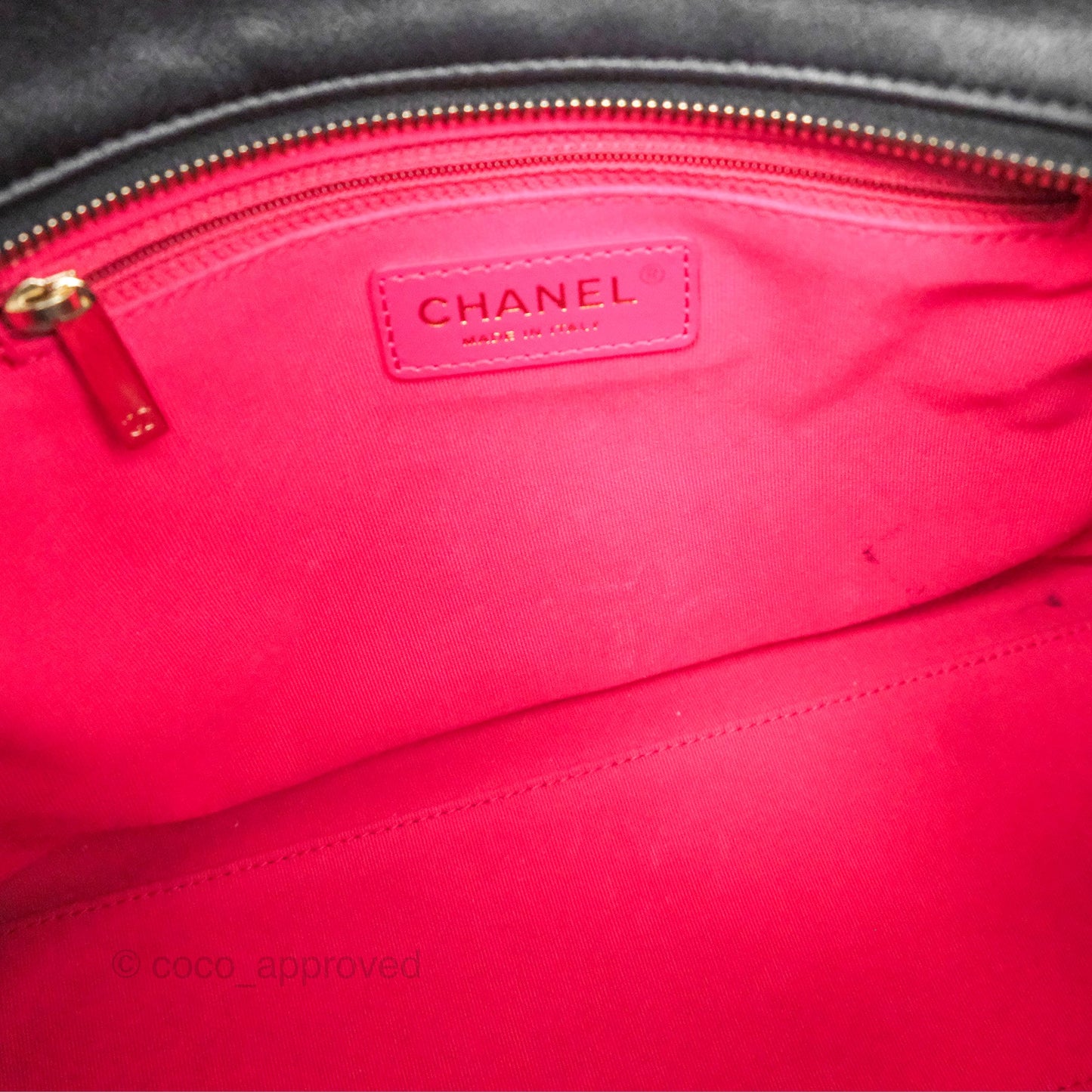Chanel CC Zipped Shopping Tote Calfskin Gold Hardware