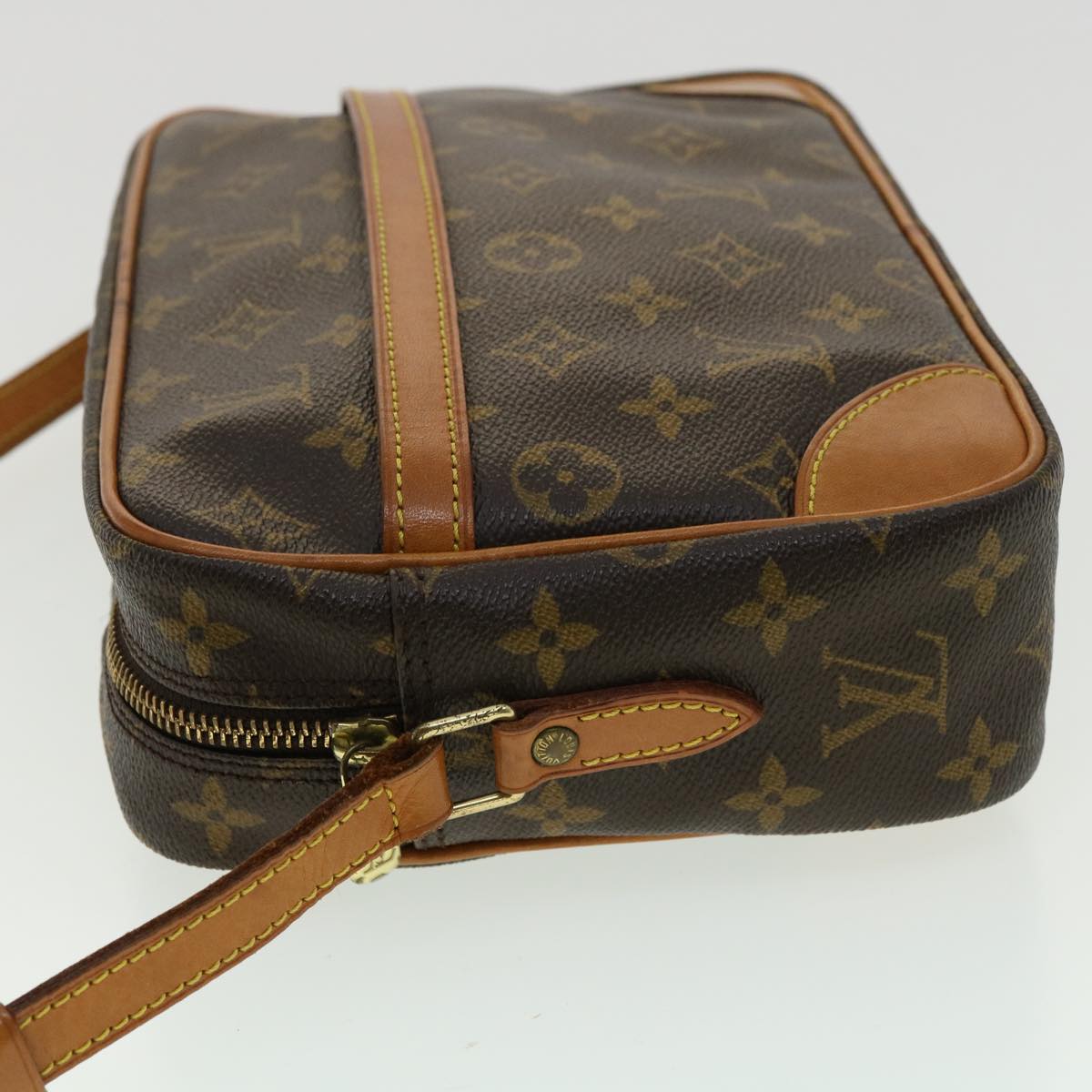 LOUIS VUITTON Monogram Trocadero 27 Shoulder Bag M51274 LV 32666