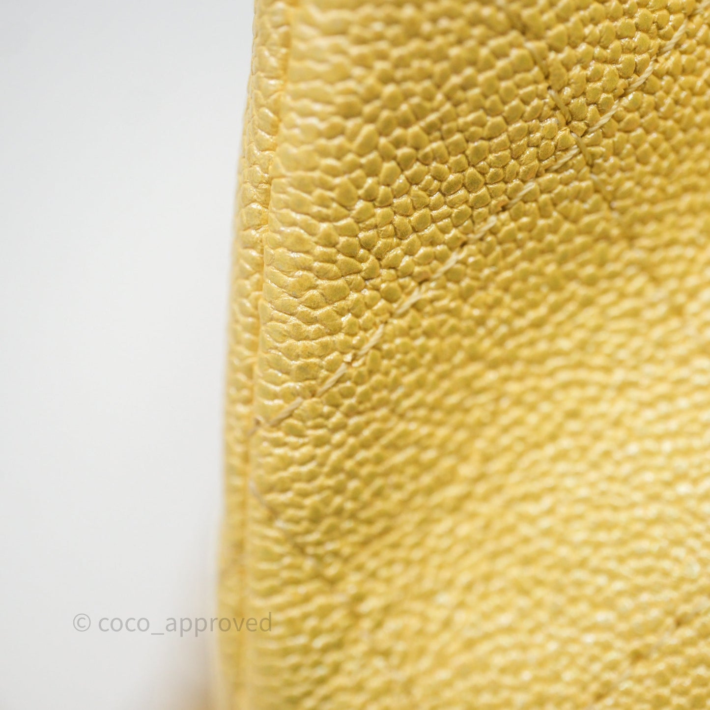 Chanel Classic M/L Medium Flap Quilted Iridescent Yellow Caviar Gold Hardware