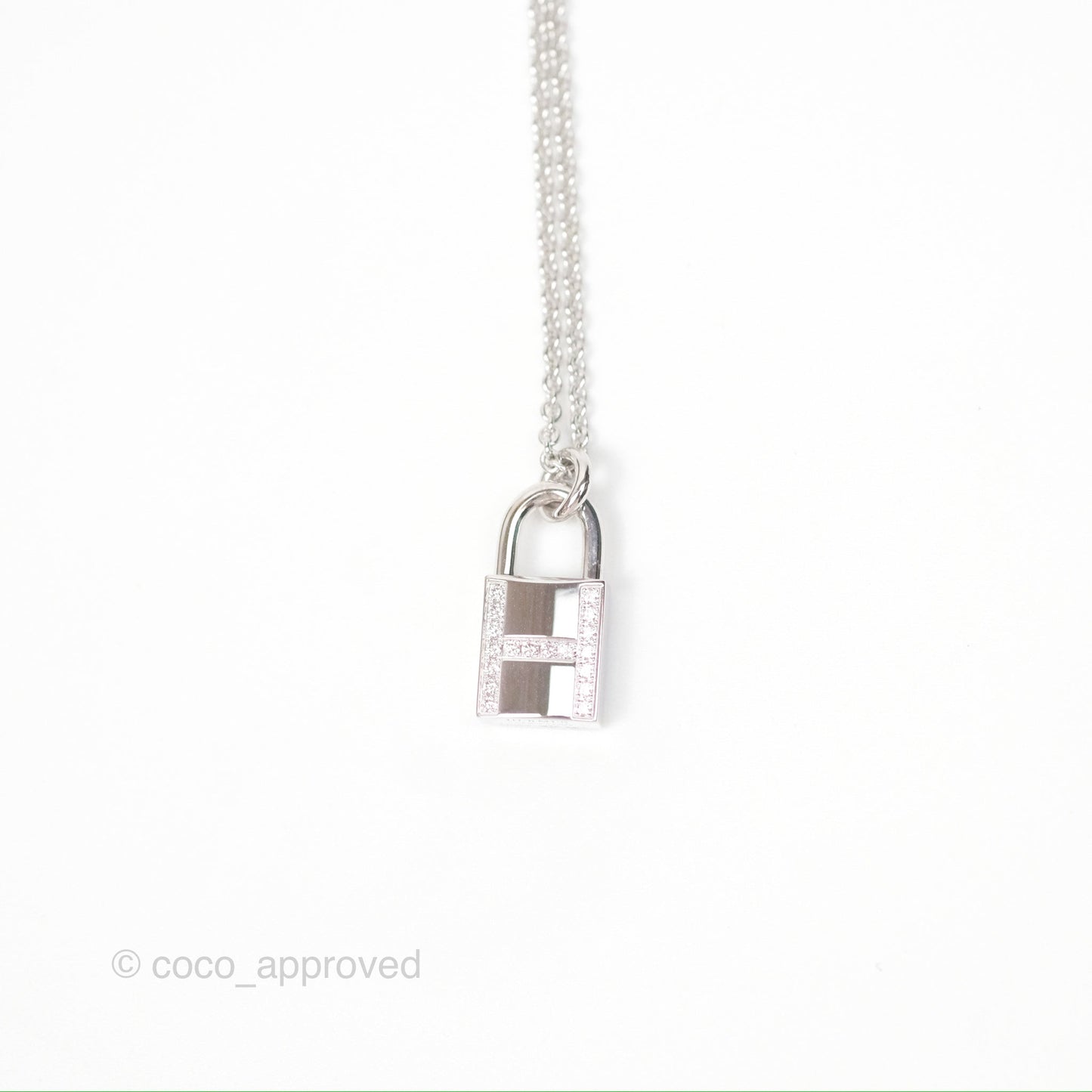 Hermes Kelly Cadenas Pendant White Gold Necklace