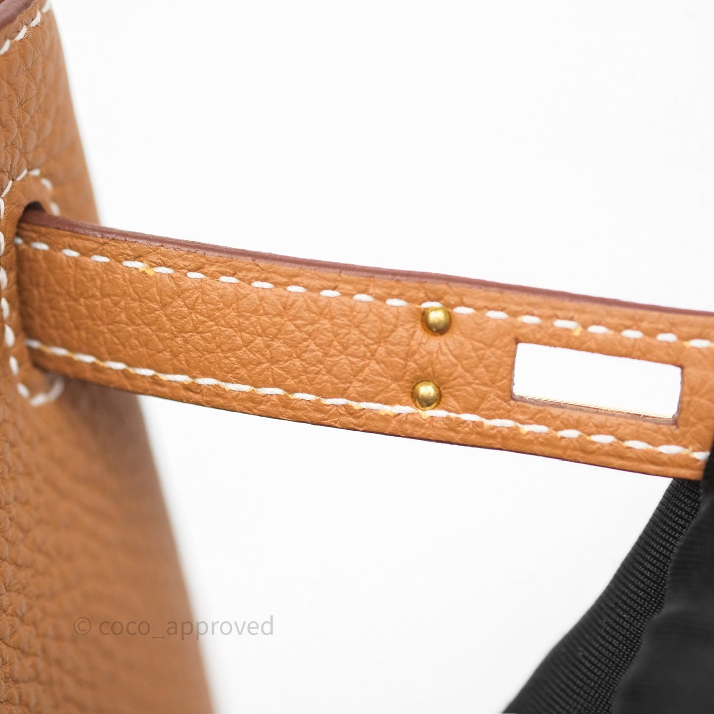 Hermès Kelly Retourne 25 Gold Togo Gold Hardware