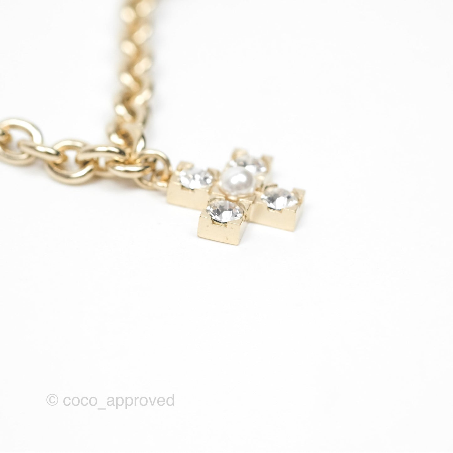 Chanel Charms CC Necklace Gold Tone 21K