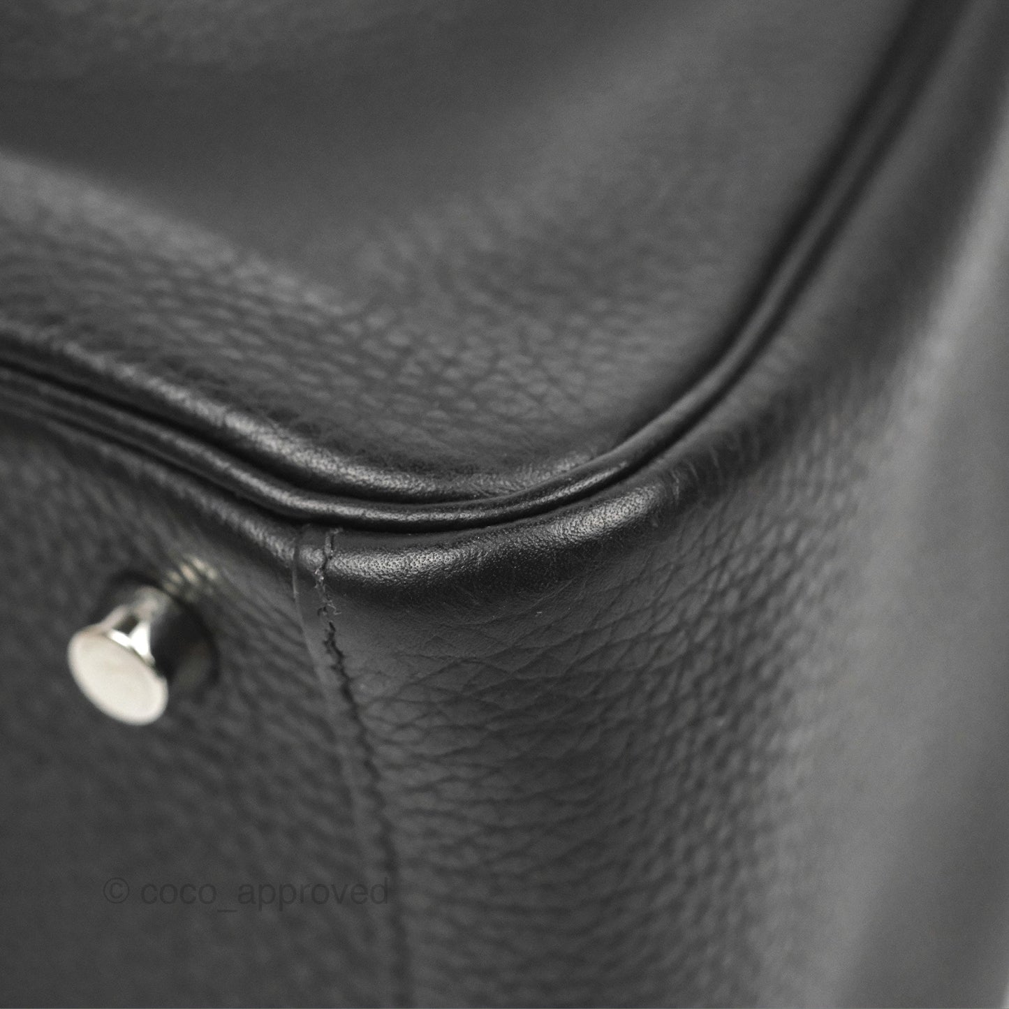 Hermès Lindy 26 Black Clemence Silver Hardware