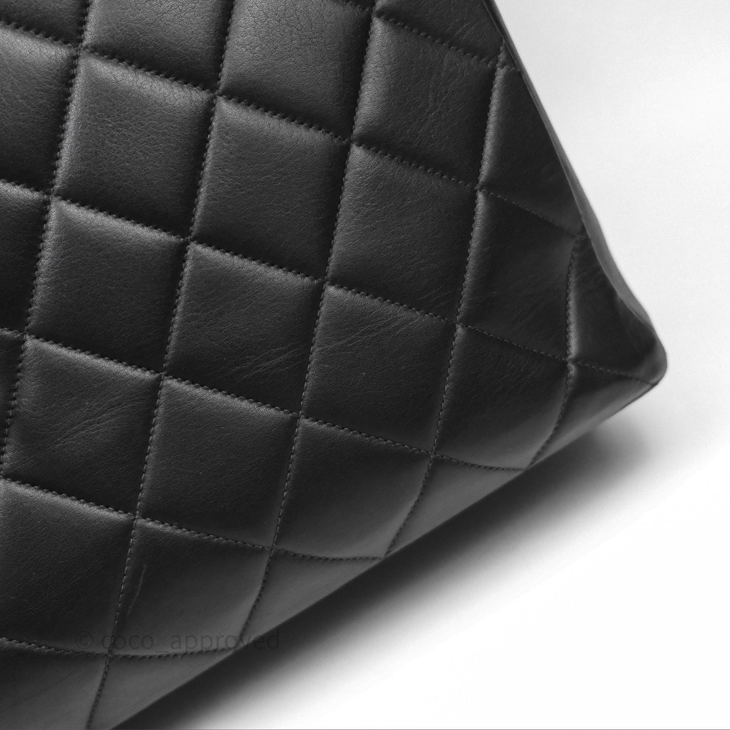 Chanel Vintage Maxi Quilted CC Flap Bag Black Lambskin Gold Hardware
