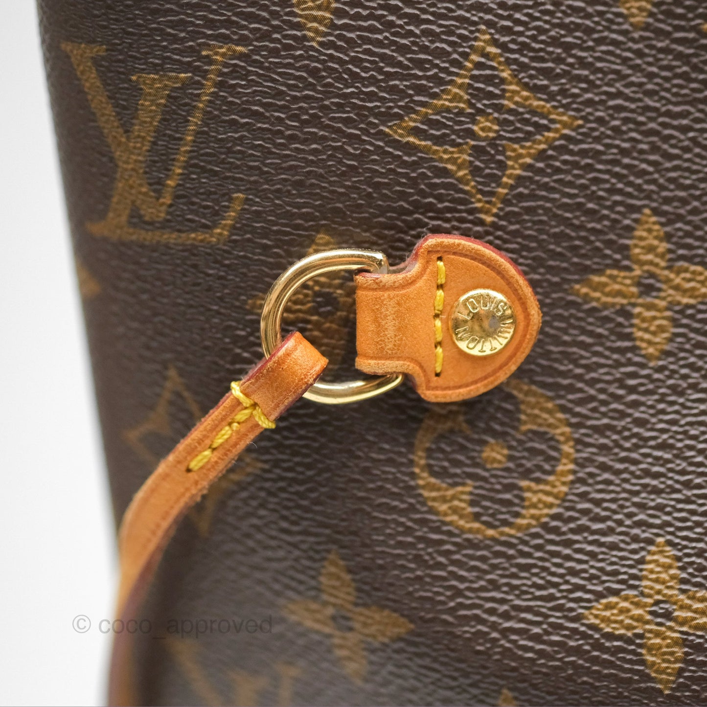 Louis Vuitton Neverfull MM Tote Bag Monogram Canvas