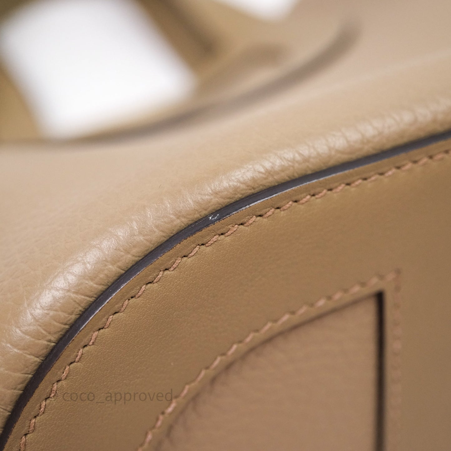 Hermès In-The-Loop 18 Beige Marfa 8Q Clemence Gold Hardware
