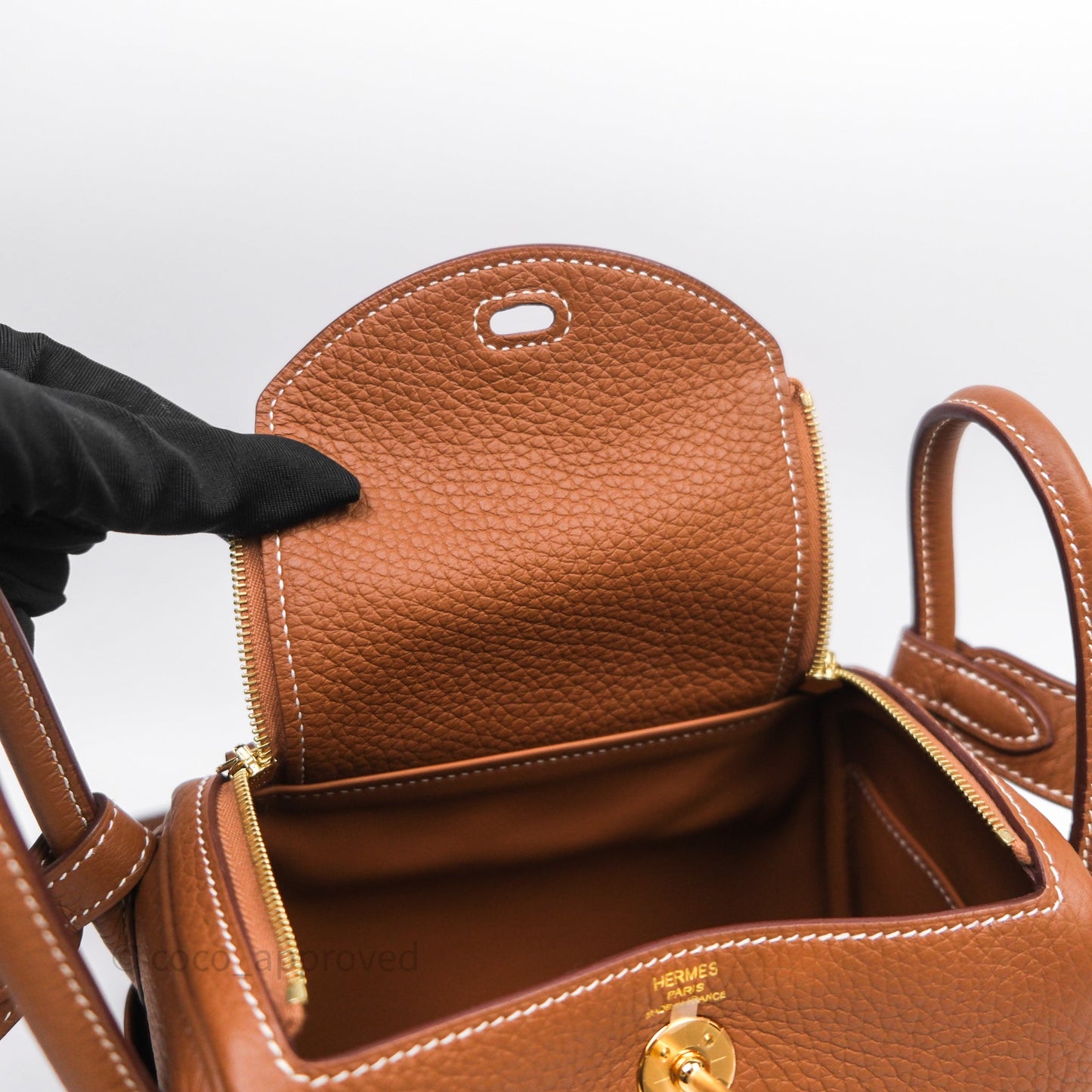 Hermès Mini Lindy 20 Gold Clemence Gold Hardware