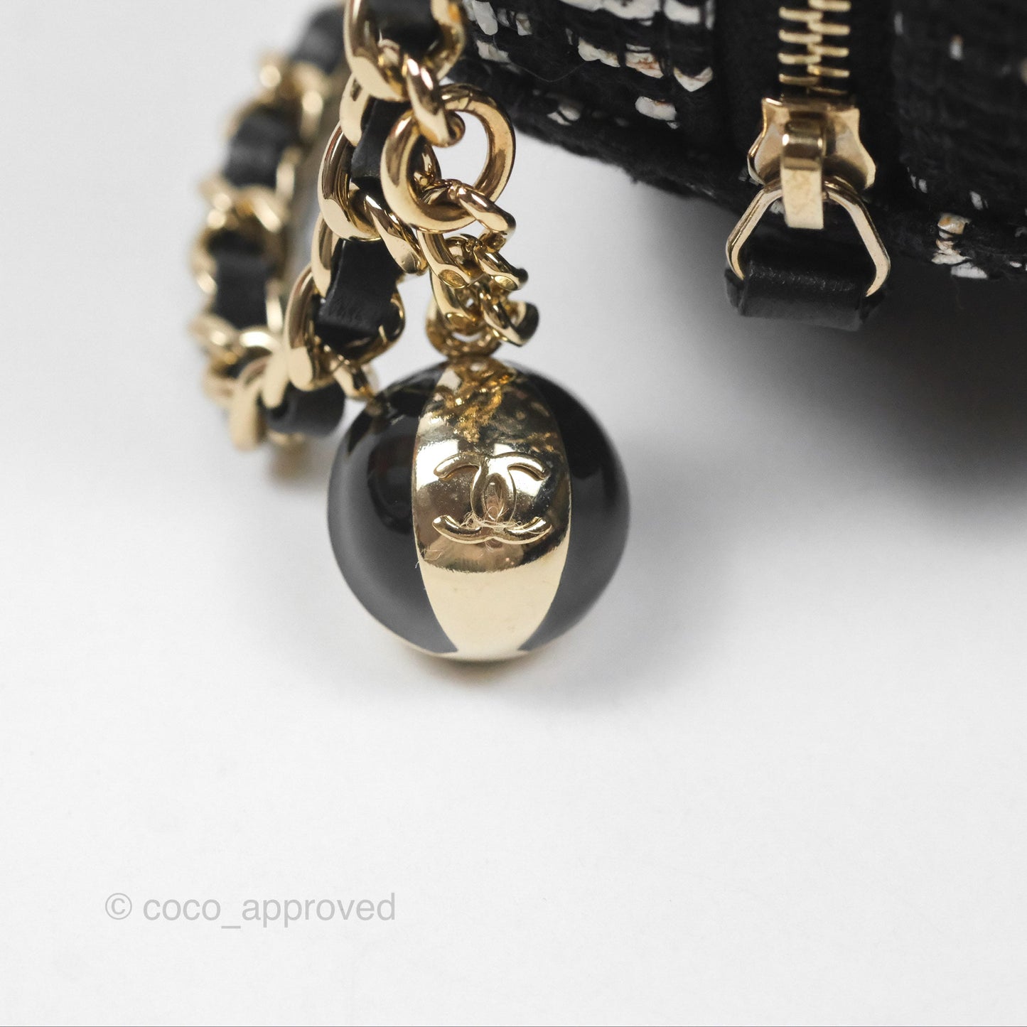 Chanel Classic Quilted Round Clutch With Chain Black Tweed Gold Hardware