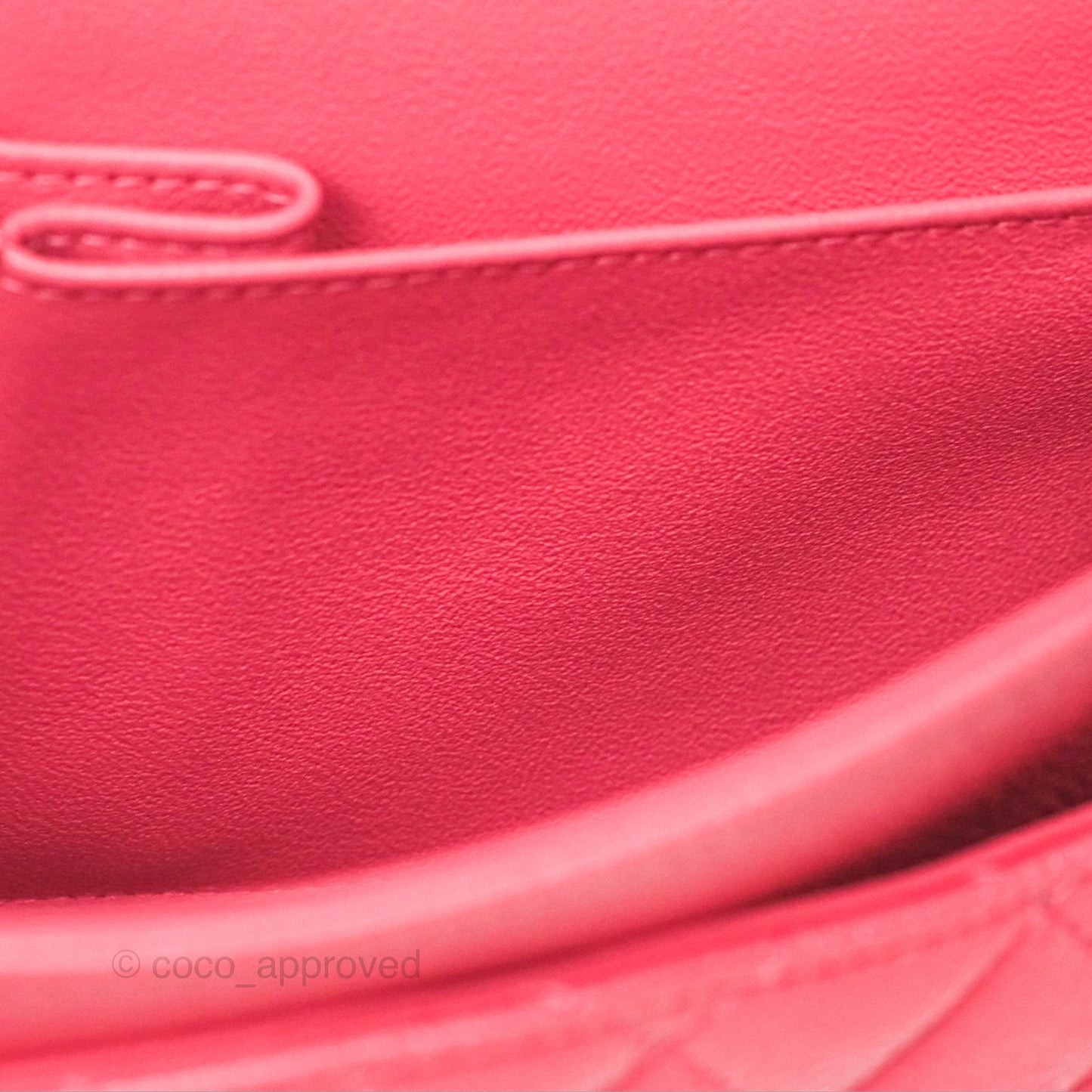 Chanel Medium Classic Flap Quilted Iridescent Pink Caviar Gold Hardware 18S