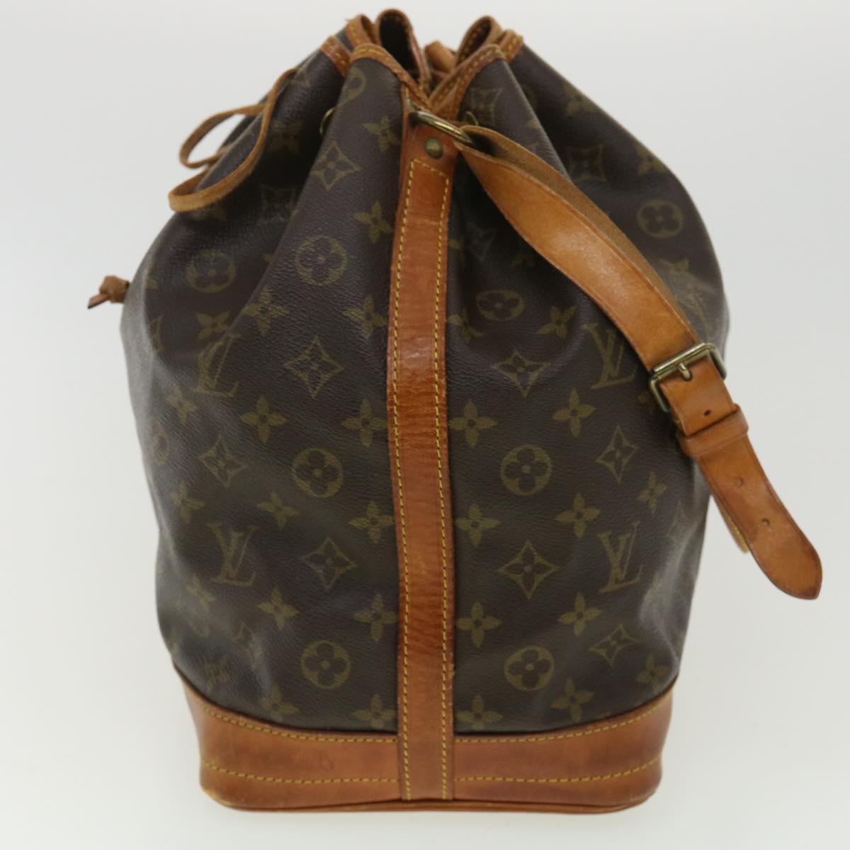 LOUIS VUITTON Monogram Noe Shoulder Bag M42224 LV 33669