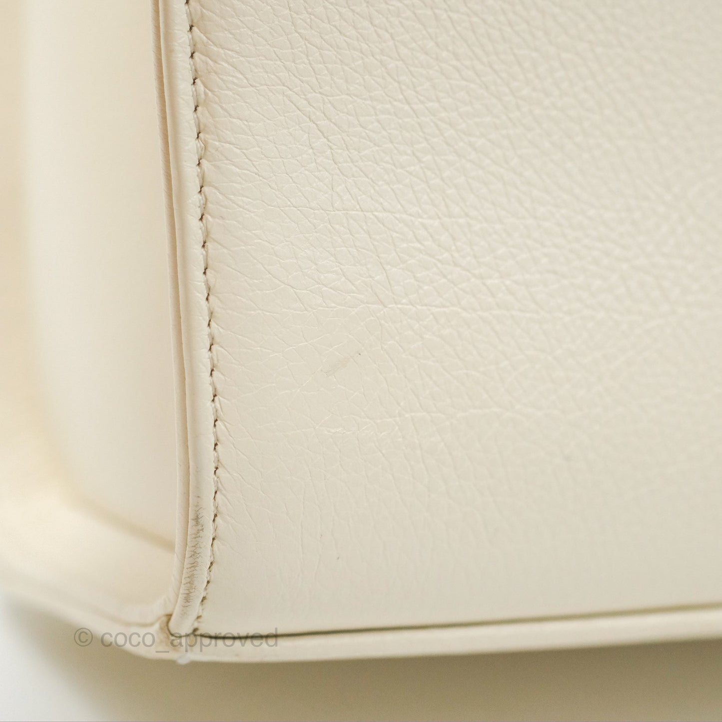 Chanel Quilted Label Click Flap Bag White Grained Calfskin Gold Hardware