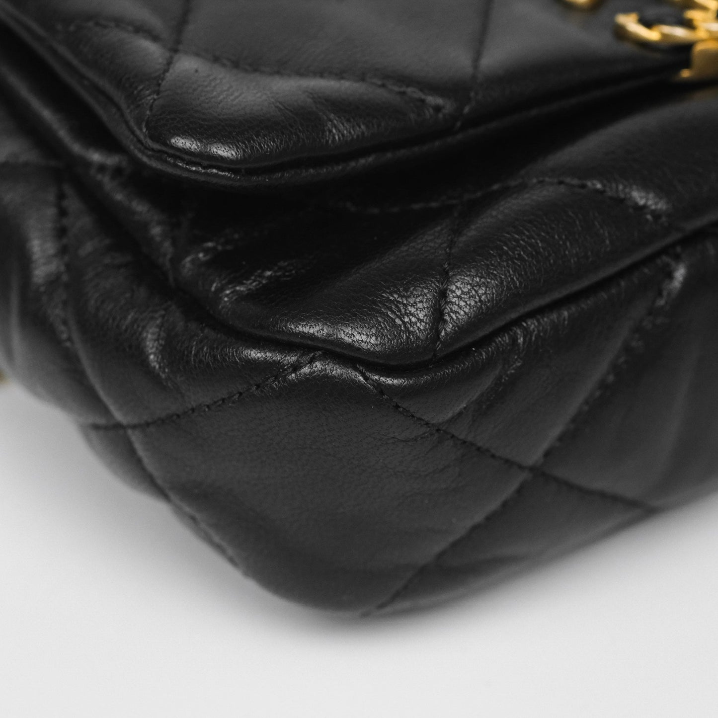 Chanel 19 Waist Bag Black Goatskin Mixed Hardware