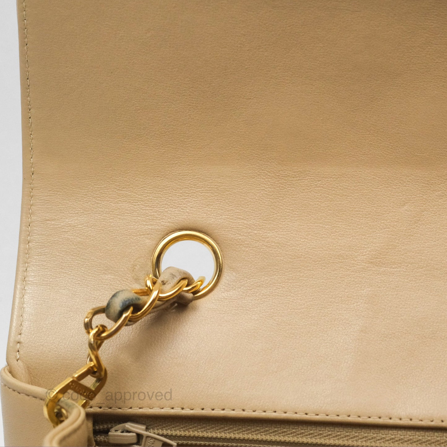 Chanel Vintage Small Quilted Classic Diana Flap Bag Beige Lambskin 24K Gold Hardware