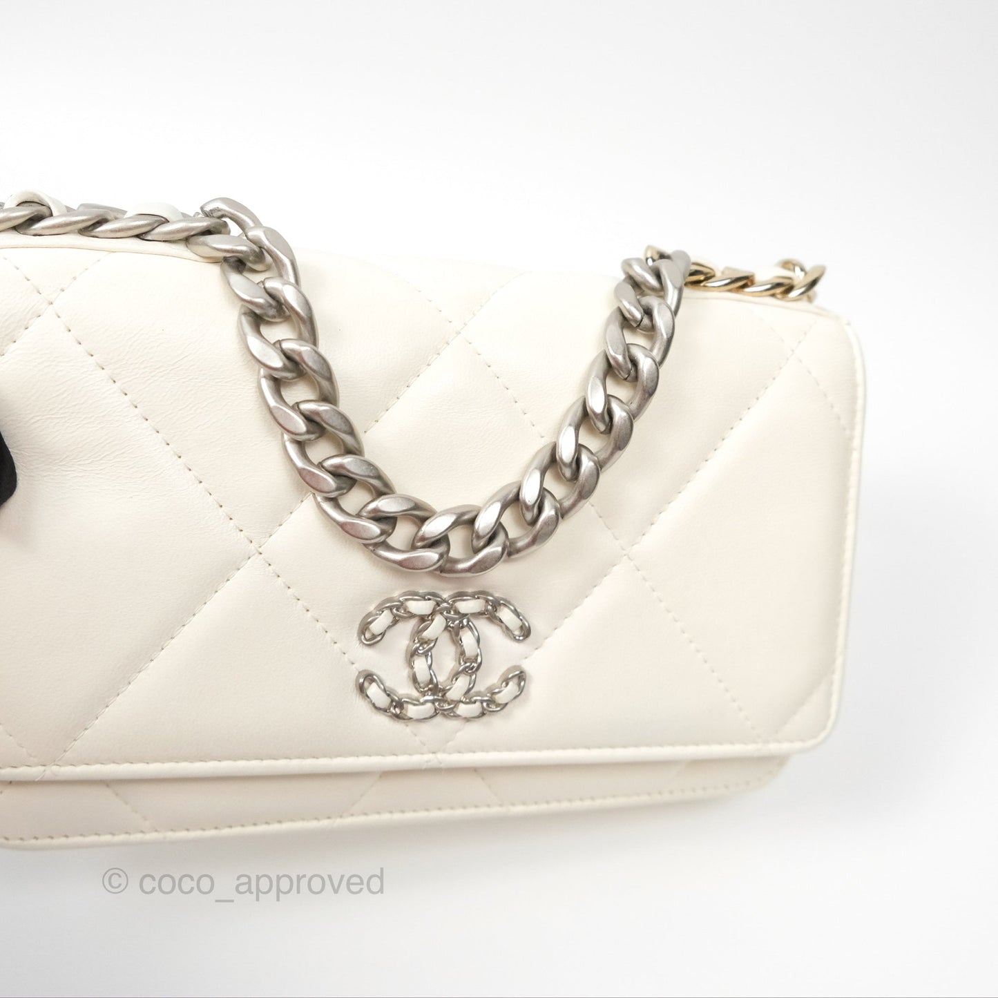 Chanel 19 Wallet on Chain WOC White Mixed Hardware
