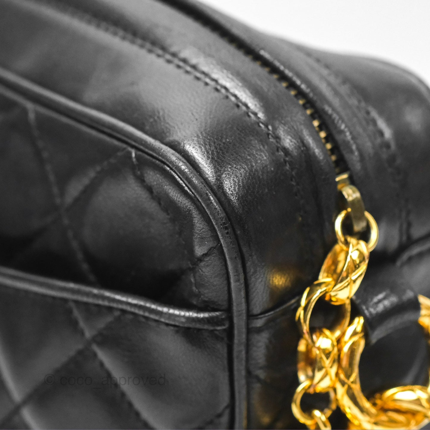 Chanel Vintage Quilted Shoulder Bag Black Lambskin Gold Hardware