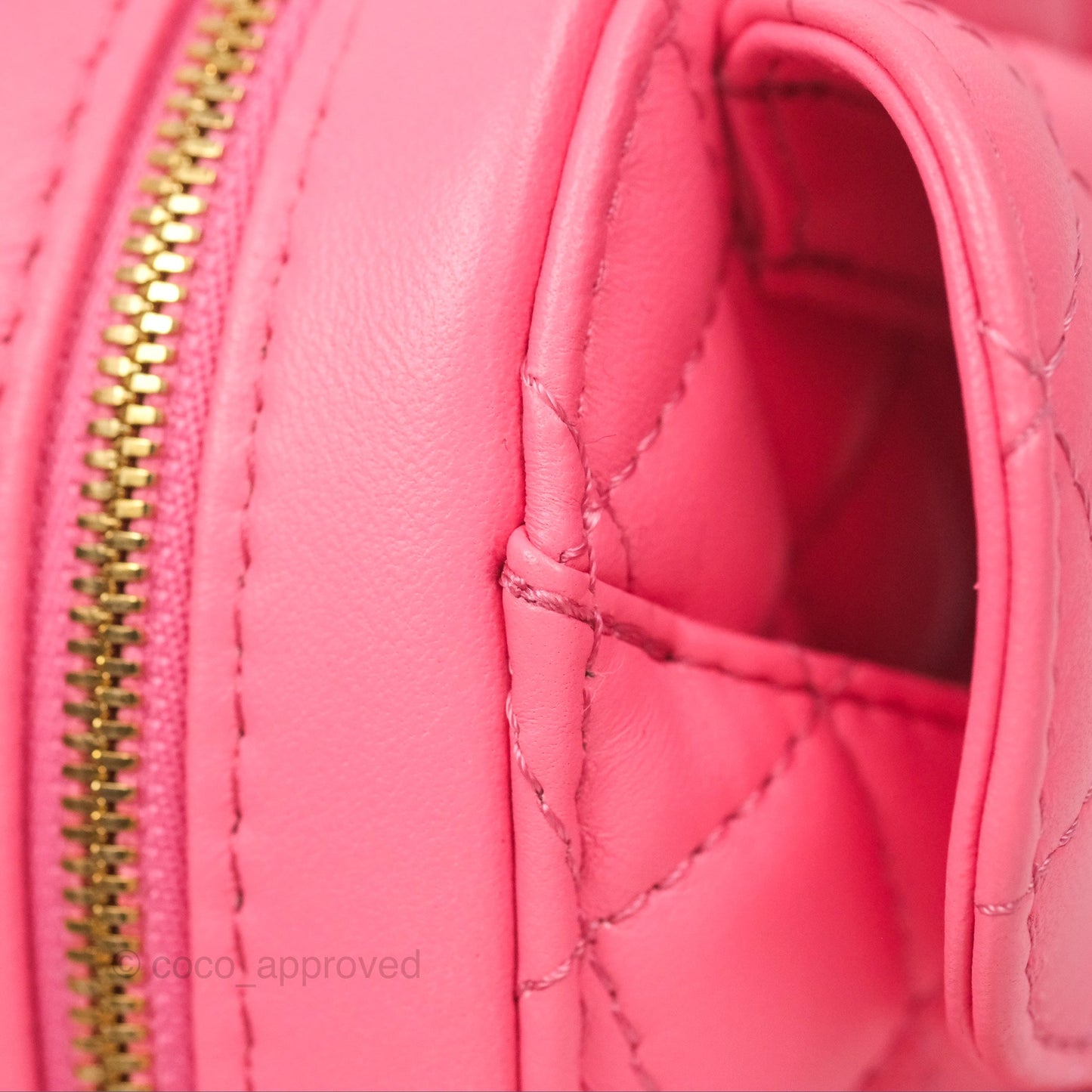 Chanel Large Heart Bag Pink Lambskin Gold Hardware 22S