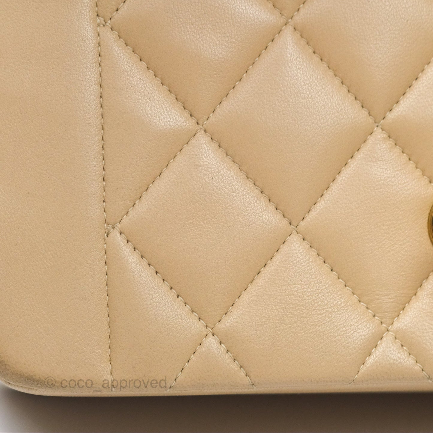 Chanel Vintage Small Quilted Classic Diana Flap Bag Beige Lambskin 24K Gold Hardware