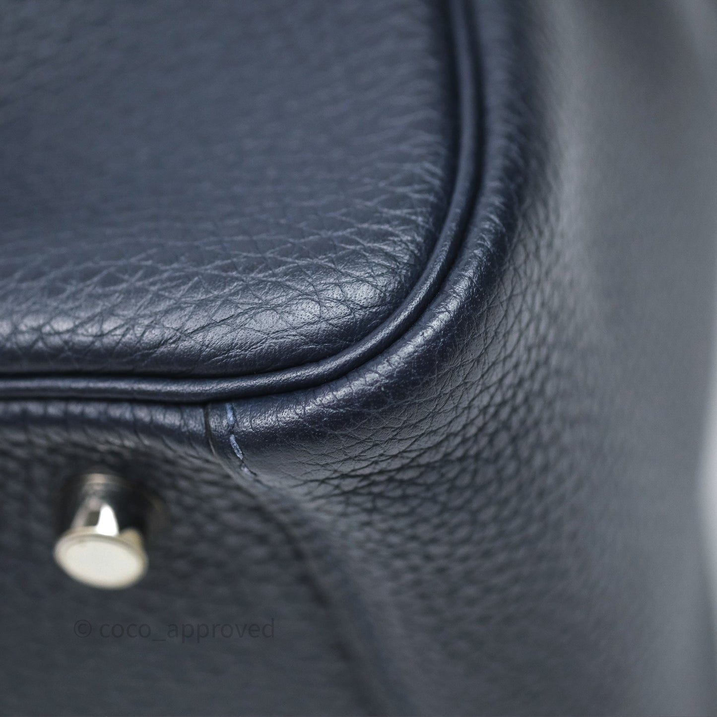Hermès Lindy 26 Bleu Nuit 2Z Clemence Palladium Hardware