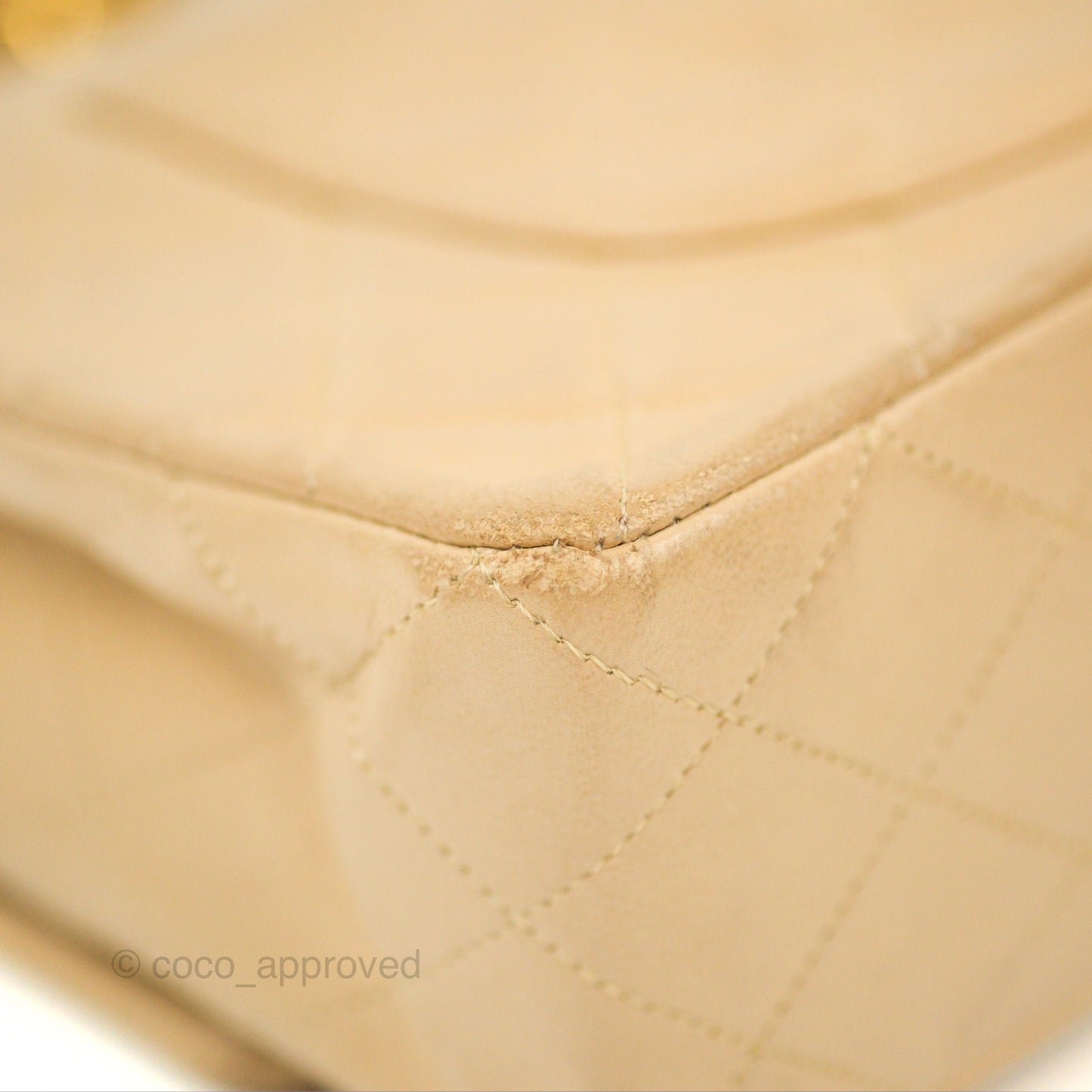 Chanel Vintage Medium Classic Flap Beige Lambskin 24K Gold Hardware