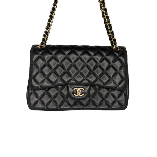 Luxury Chanel bag Classic Quilted Lambskin Double Jumbo Flap