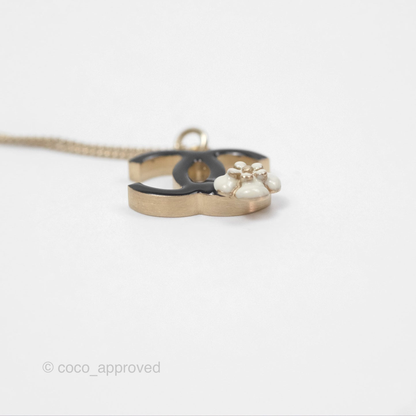 Chanel Black CC Necklace Gold Tone 9A