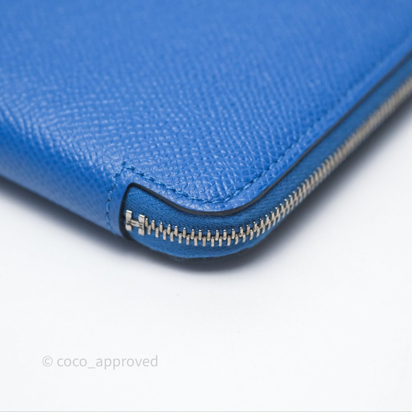 Hermès Silk In Classique Long Wallet Bleu Epsom